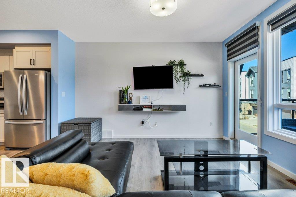 https://zimg.paragon.ice.com/ParagonImages/Property/PM/RAE/225398060/17/0/0/8855a5e0ef73052d8a9db5d7c5b2a69d/1/322771b2251bb7b855bef7c3649b0c83/225398060-b6e220a6-3a65-47d0-9373-8cc55266fed1.JPG