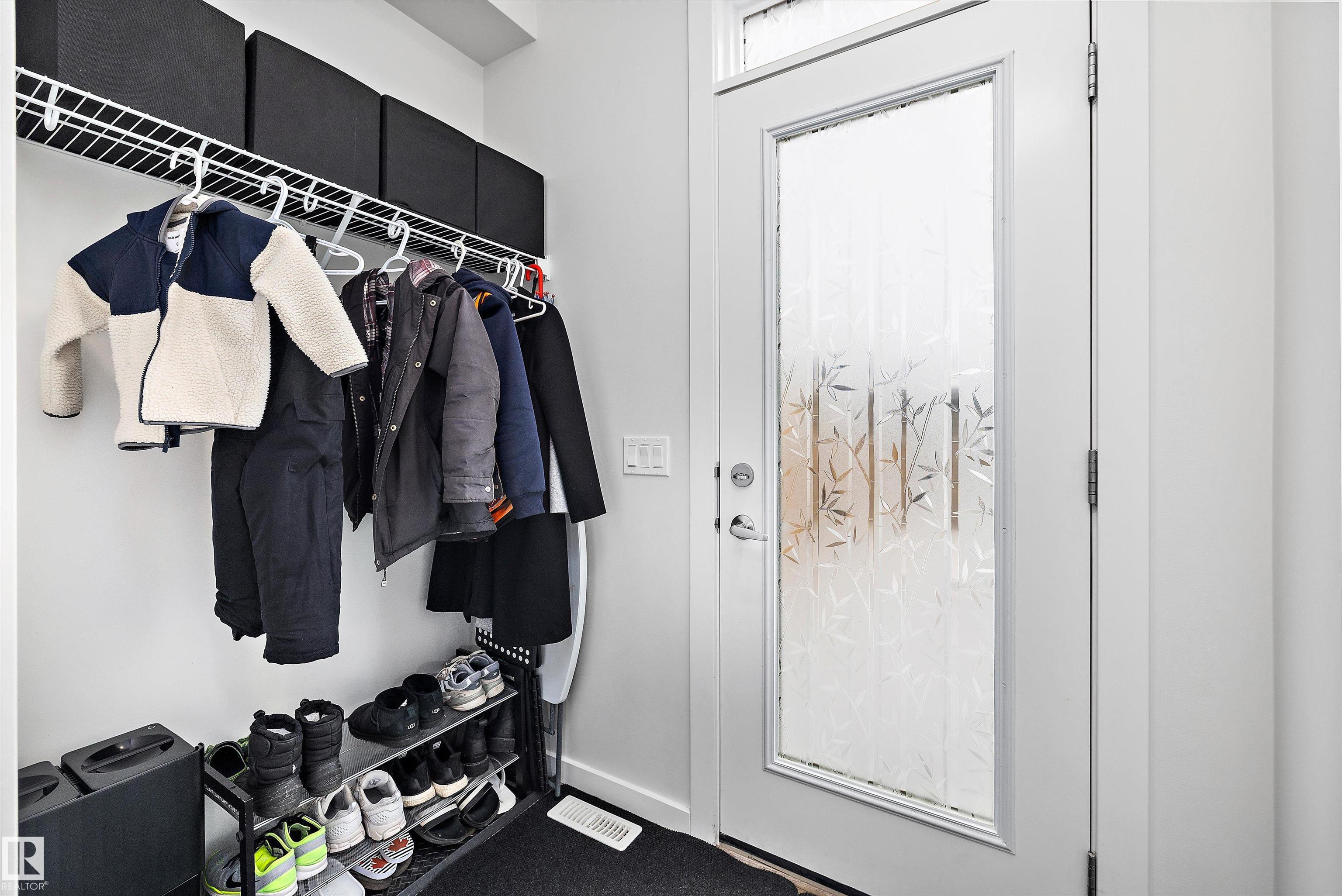 https://zimg.paragon.ice.com/ParagonImages/Property/PM/RAE/225398063/16/0/0/960b82c6210c988ded3cfd715a374eb5/1/5513ce1df4bb00dda6cc3e9a28988ecf/225398063-23601721-4ed5-4bab-90a4-27360e27b1fb.JPG