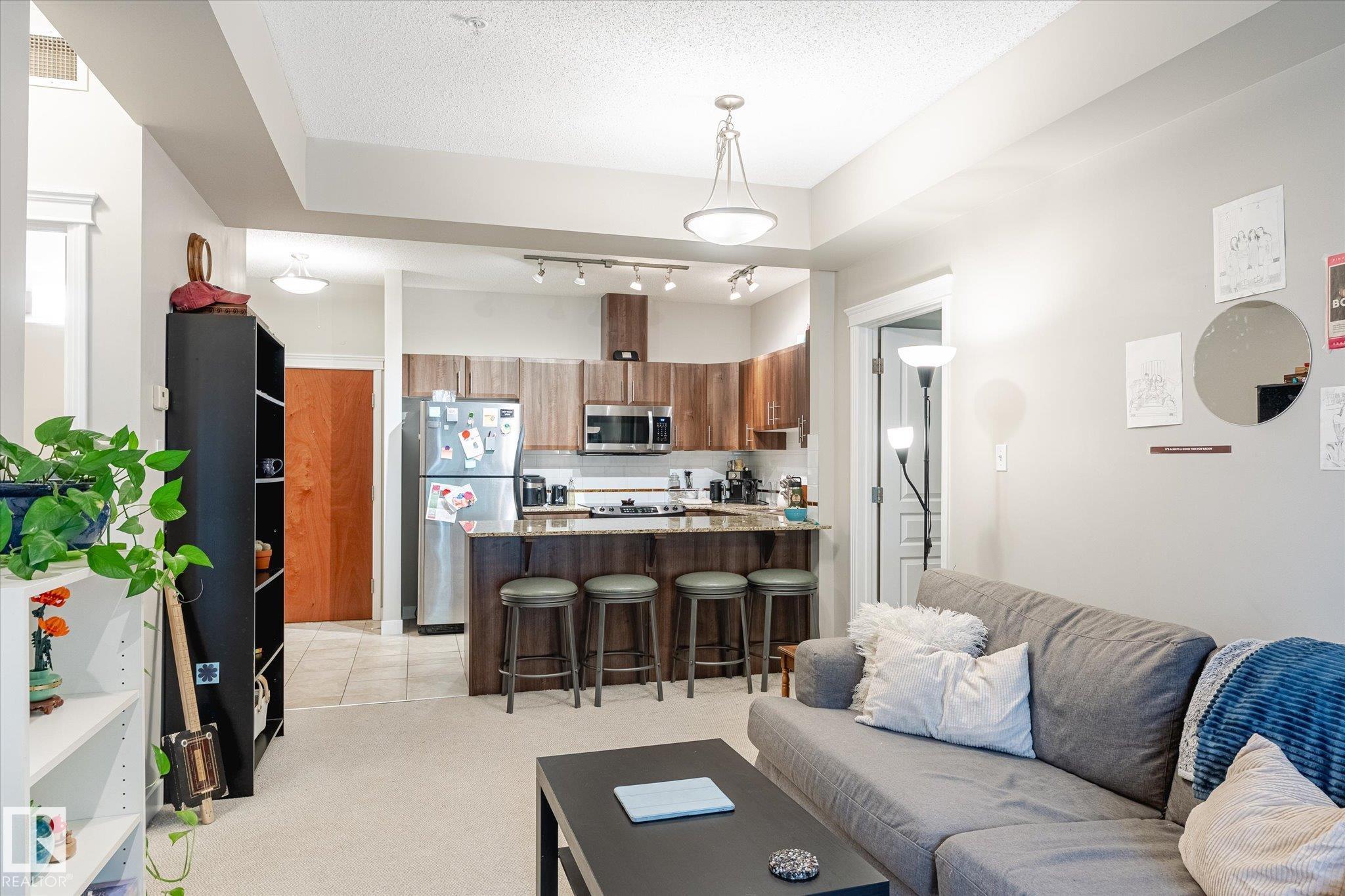 Photo 24 at 105 - 10333 112 Street NW, Wîhkwêntôwin, Edmonton