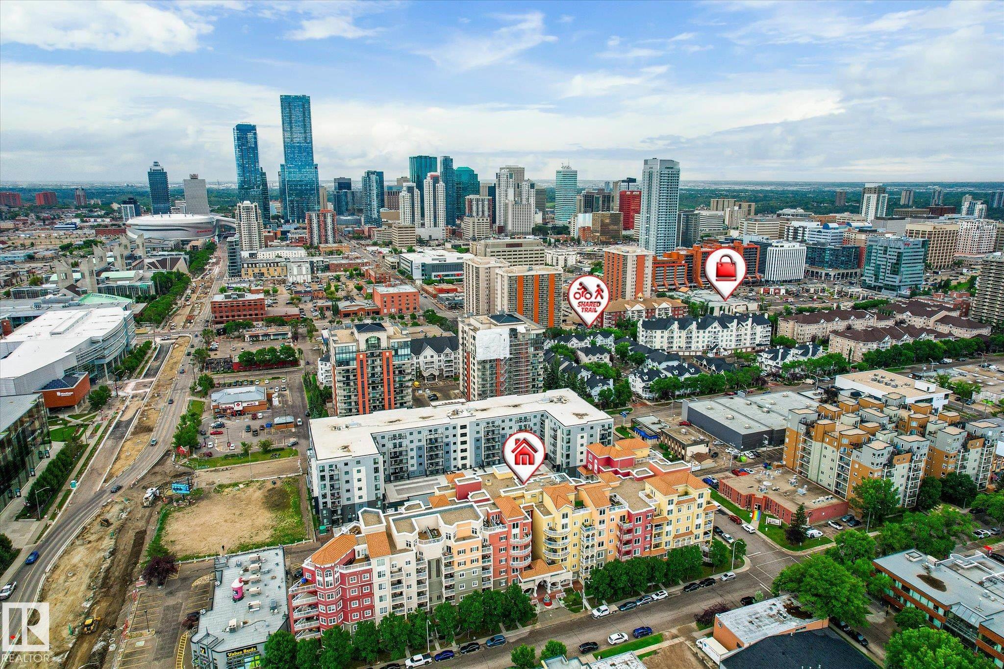 Photo 4 at 105 - 10333 112 Street NW, Wîhkwêntôwin, Edmonton