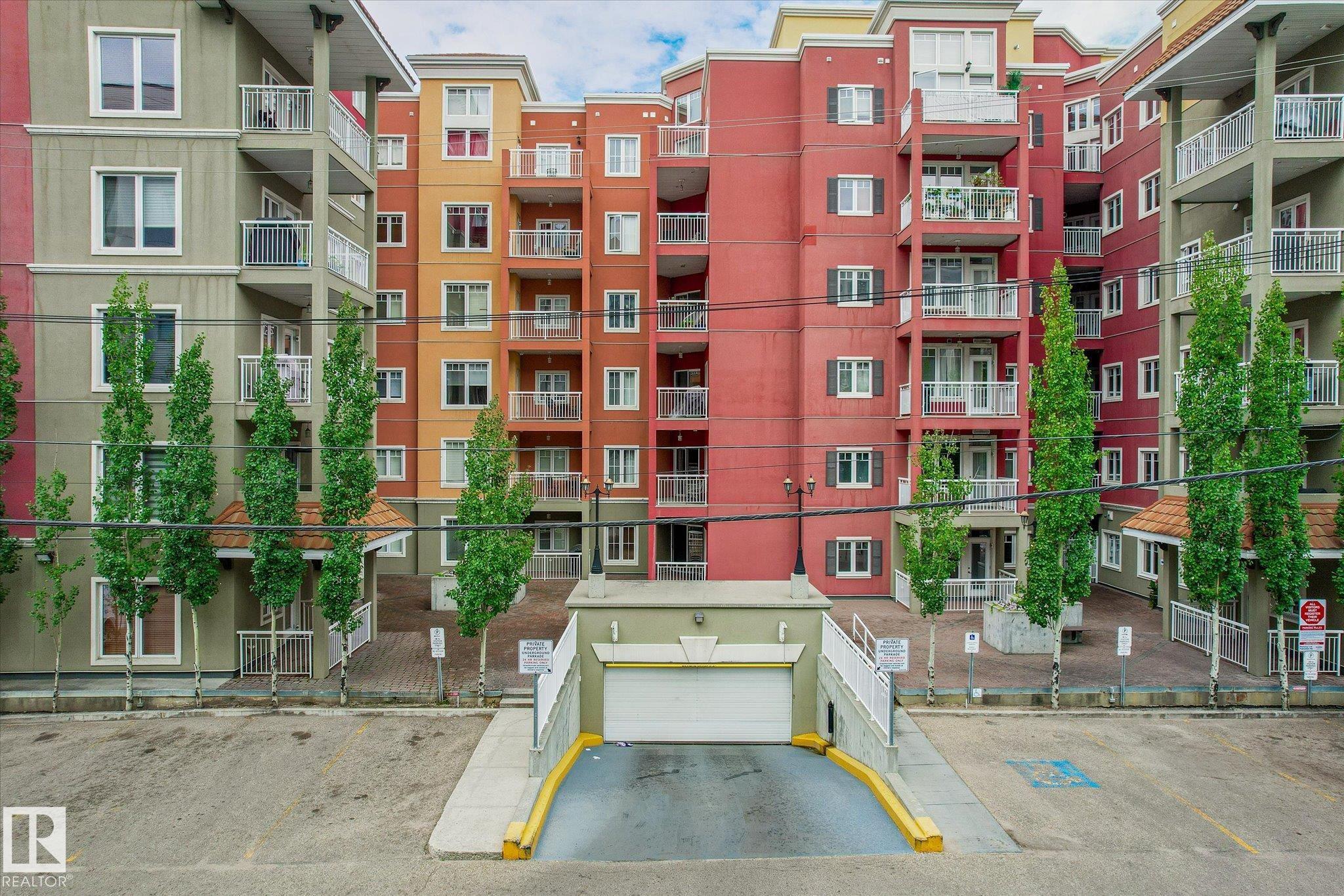 Photo 49 at 105 - 10333 112 Street NW, Wîhkwêntôwin, Edmonton
