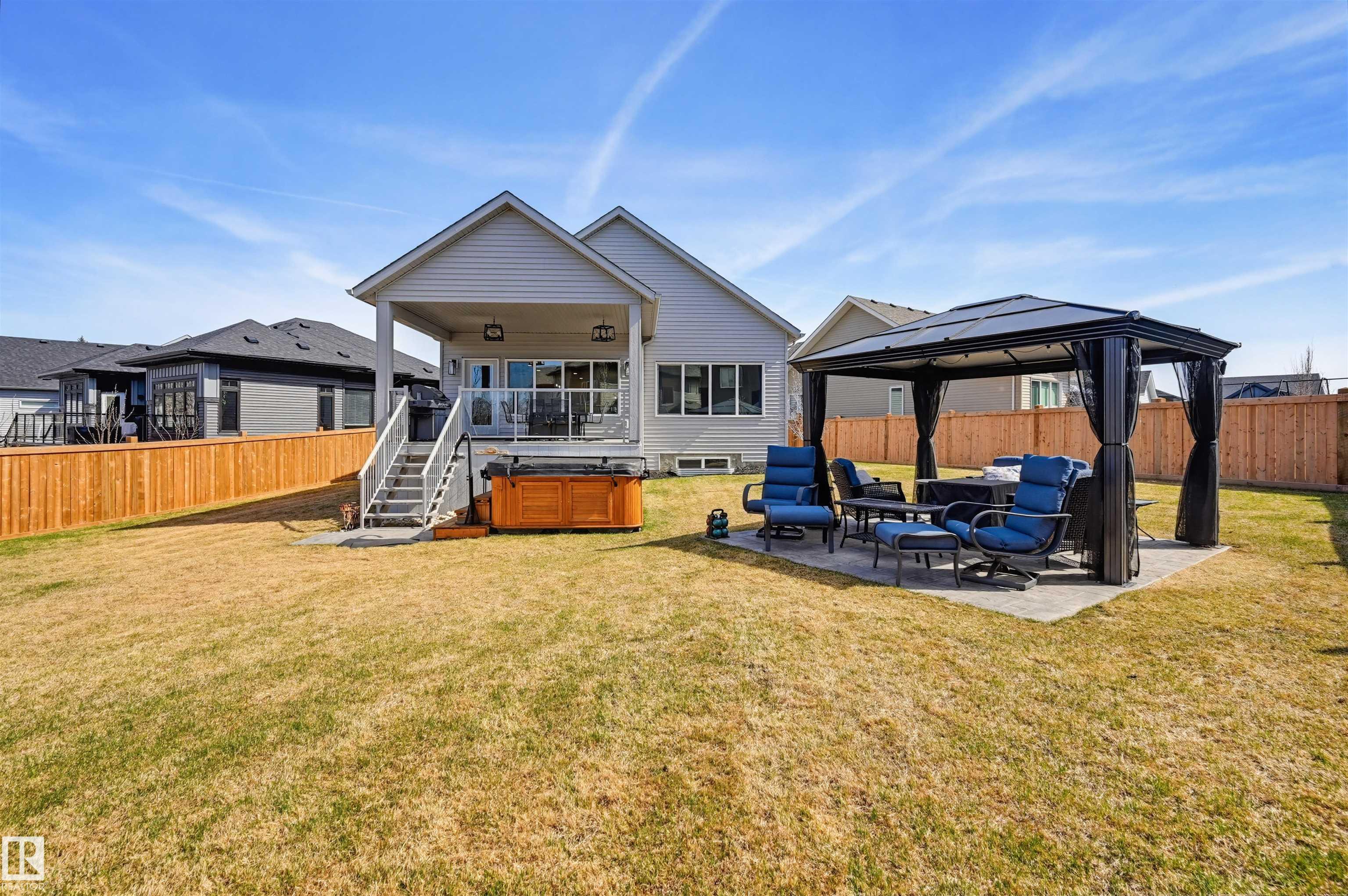 https://zimg.paragon.ice.com/ParagonImages/Property/PM/RAE/225398065/39/0/0/814d151f5f1f56263620a4e3ada60ae3/1/6f5bd2bdda4e656c7dc5da59532235bb/225398065-c003deeb-f5d4-426e-ad7f-f2c4517271cf.JPG