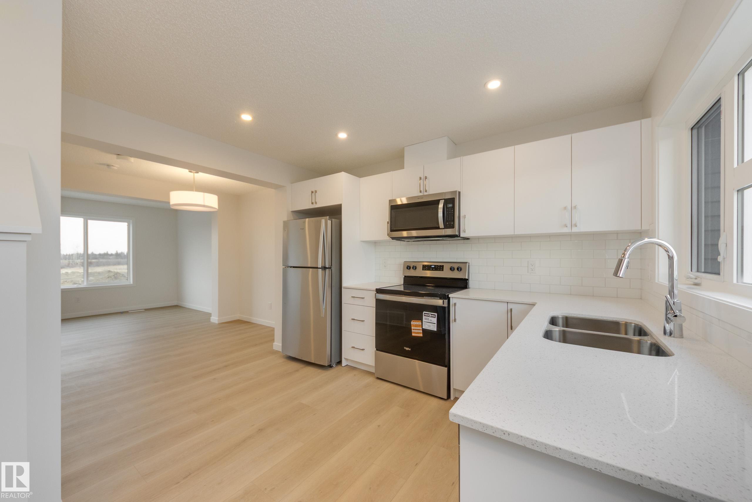 https://zimg.paragon.ice.com/ParagonImages/Property/PM/RAE/225398069/14/0/0/1f925911be96200b709b5d7cb638142f/1/e112cbef1040c37864f77685e4b21e7d/225398069-ce9006ee-0204-4acf-a53b-7144b6e31422.JPG