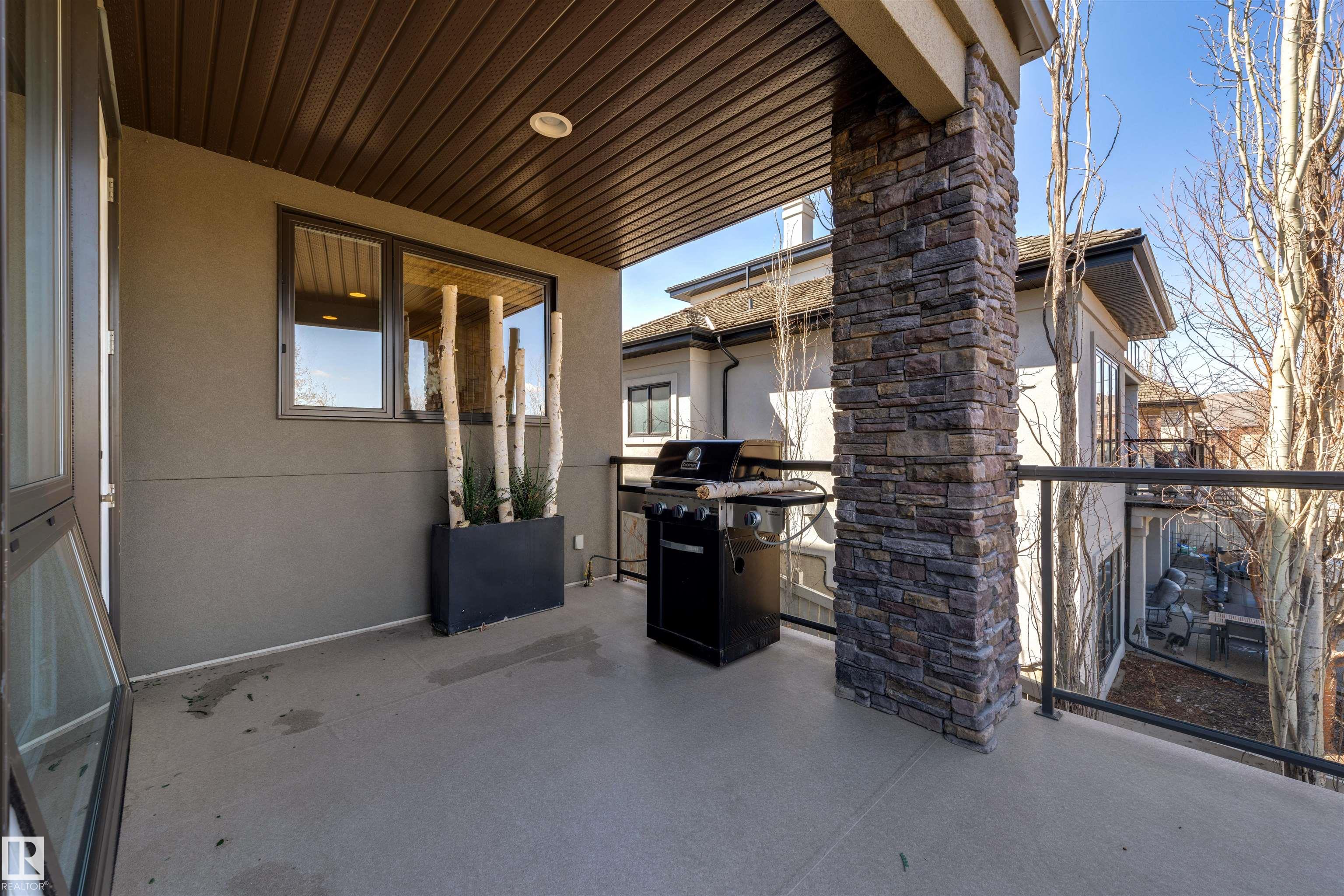 Photo 32 at 2464 Cameron Ravine Drive NW, Cameron Heights, Edmonton