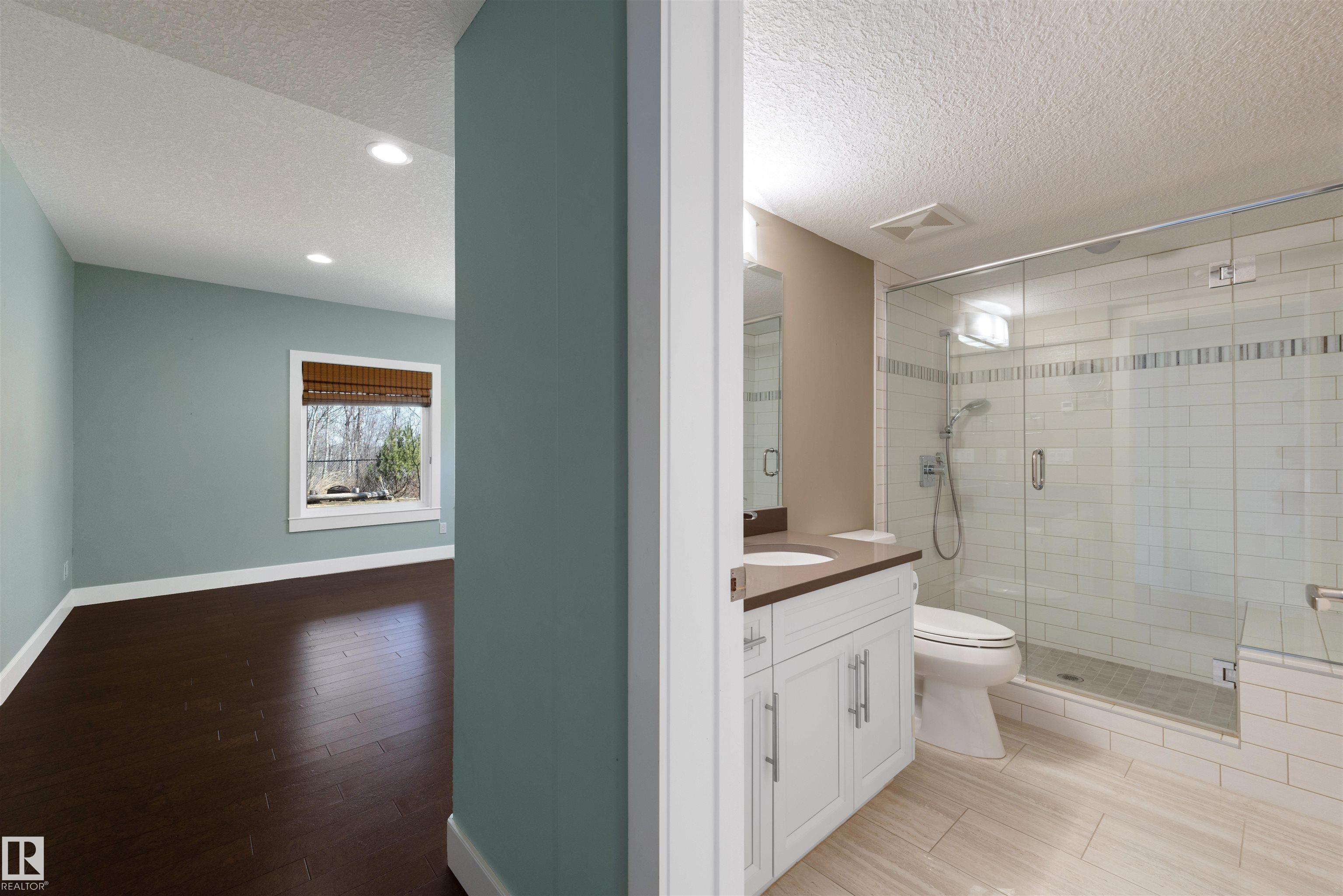 Photo 36 at 2464 Cameron Ravine Drive NW, Cameron Heights, Edmonton