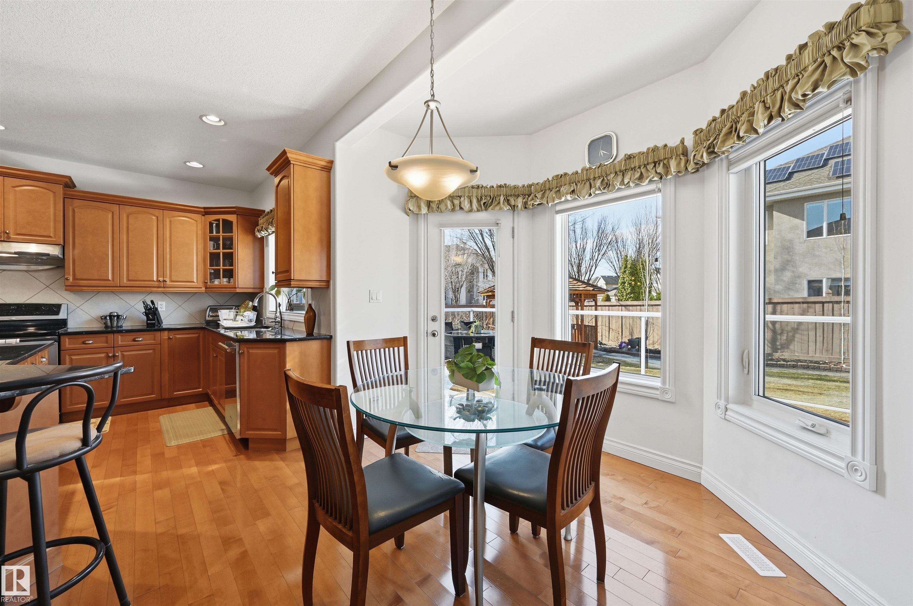 https://zimg.paragon.ice.com/ParagonImages/Property/PM/RAE/225398072/18/0/0/2d25d61d36836bc4e965676ce8739e32/1/23d653308d5c5377d146c1548aad2dfb/225398072-d701e3b7-4aa6-4681-805f-1d482beb3dfc.JPG