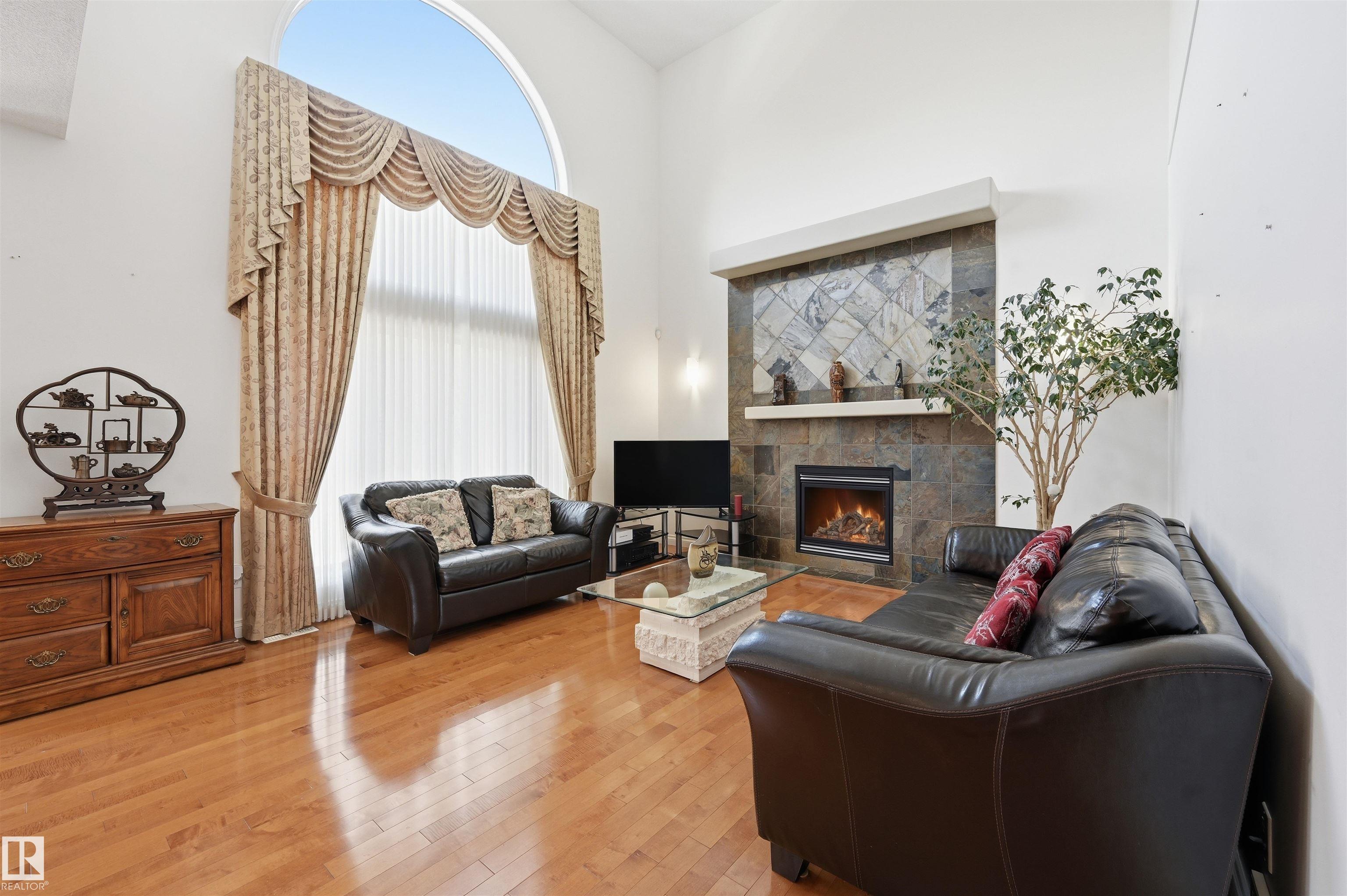 https://zimg.paragon.ice.com/ParagonImages/Property/PM/RAE/225398072/21/0/0/dd8ceeb5e093f593f56b6ed6c92aaf75/1/23d653308d5c5377d146c1548aad2dfb/225398072-c24fb4cc-668d-4f06-be4f-b80d77f70f1d.JPG