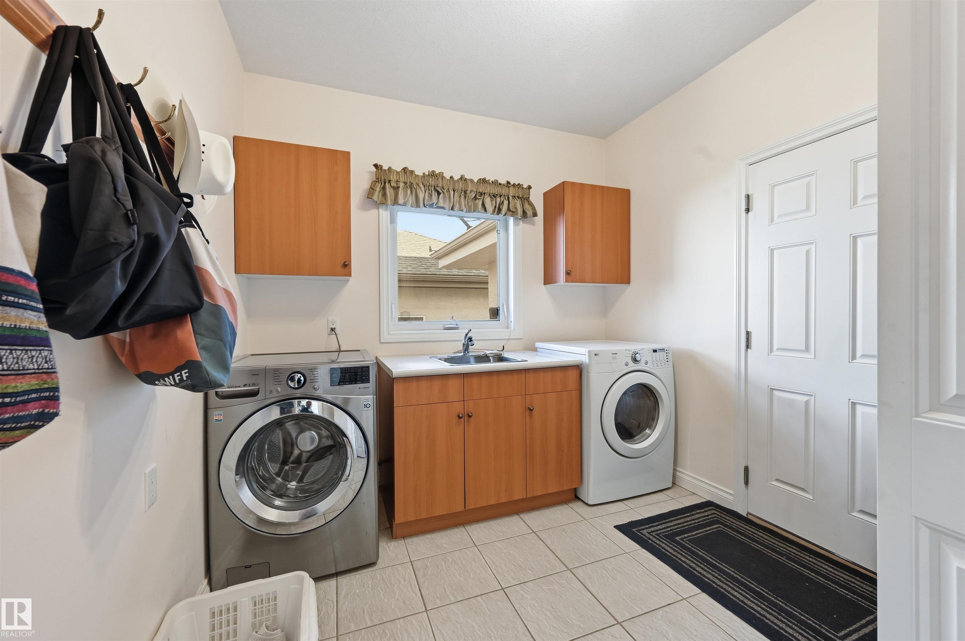 https://zimg.paragon.ice.com/ParagonImages/Property/PM/RAE/225398072/26/0/0/1b1bb3df9c950f368950eecb607bc9d0/1/23d653308d5c5377d146c1548aad2dfb/225398072-73e8330c-da6d-4466-ac38-8fa2d8103c6e.JPG
