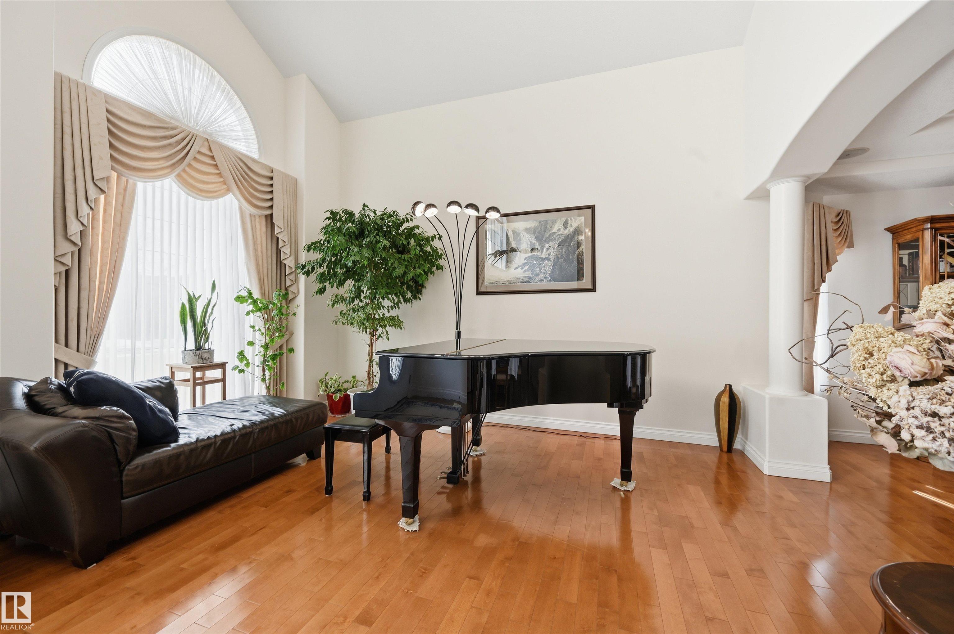 Picture for 1198 HOLLANDS WY NW