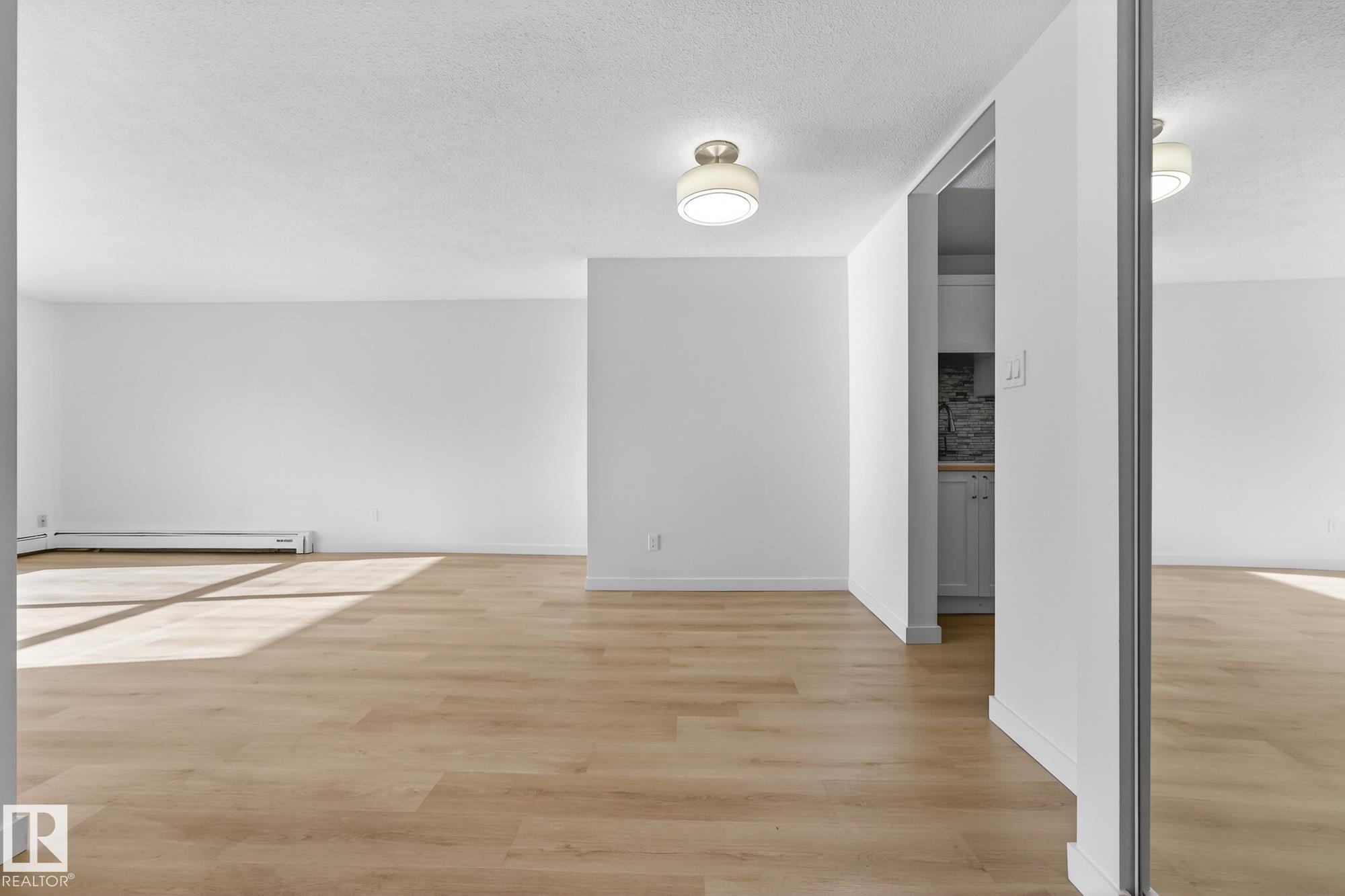 Photo 13 at 207 - 11007 83 Avenue NW, Garneau, Edmonton
