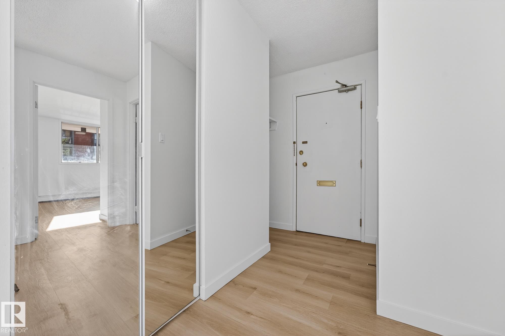 Photo 8 at 207 - 11007 83 Avenue NW, Garneau, Edmonton