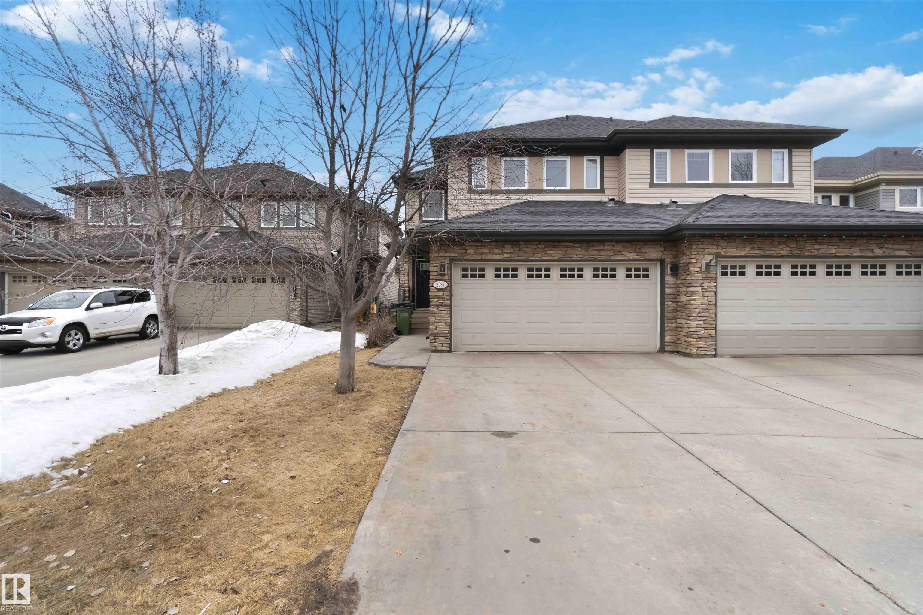 2037 69a Street SW, Summerside, Edmonton photo number 2