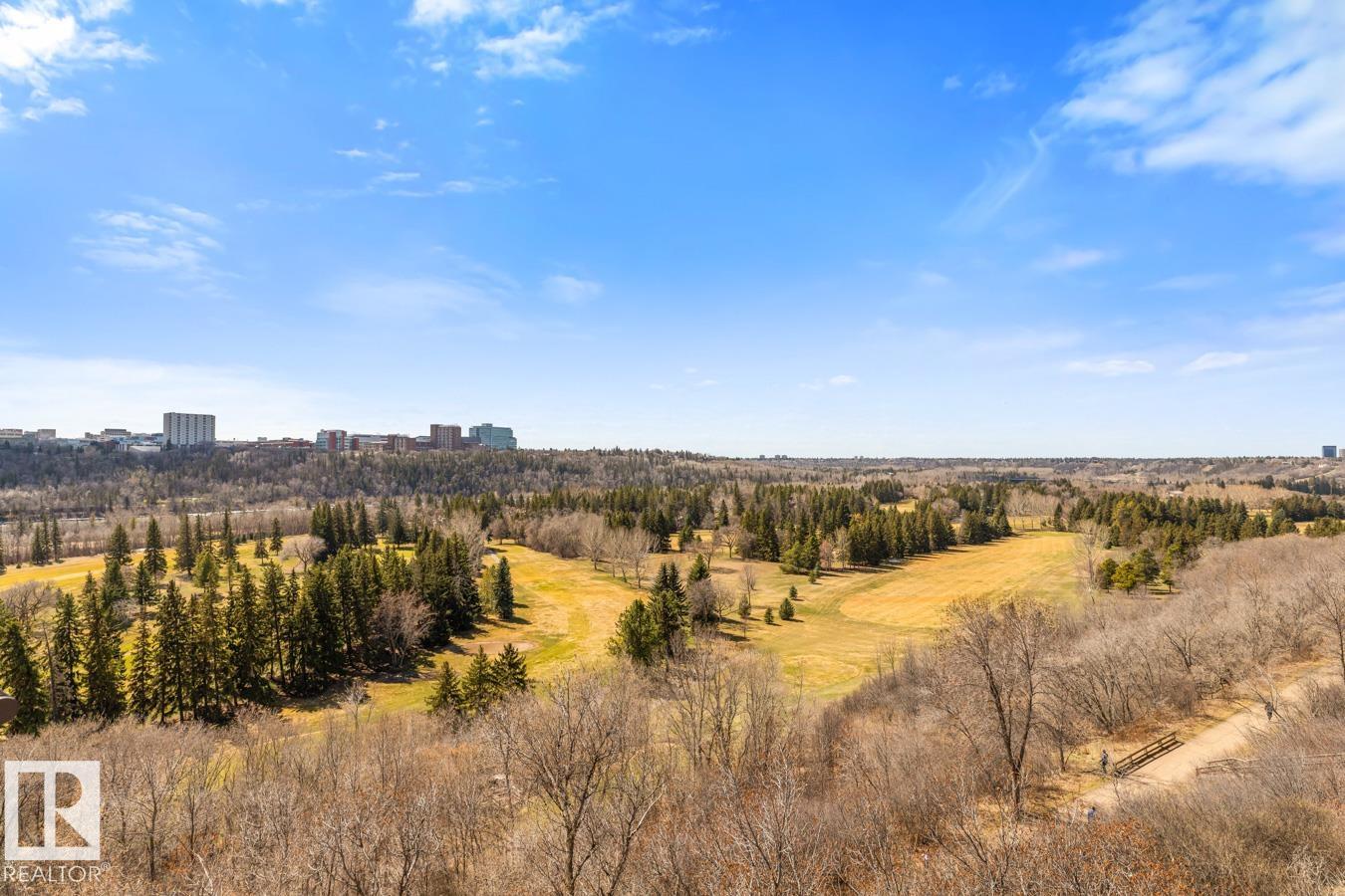 https://zimg.paragon.ice.com/ParagonImages/Property/PM/RAE/225398082/14/0/0/d924b4598f40b878256ad3ba5bf10f96/1/931dc29a28b444a3715d92c8217b83ea/225398082-4859e9ae-1768-45f9-aac3-864a73ac0c3e.JPG