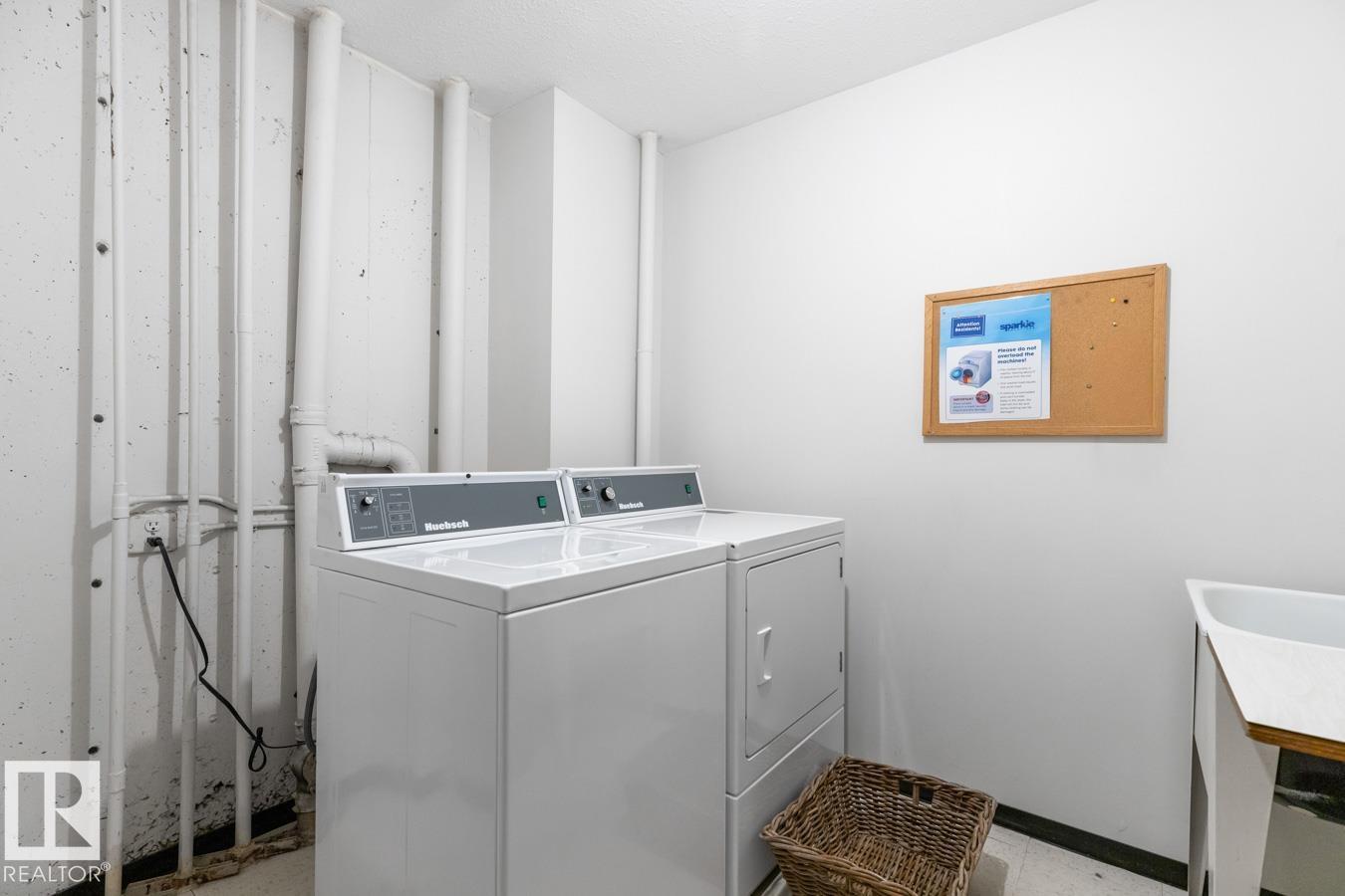 https://zimg.paragon.ice.com/ParagonImages/Property/PM/RAE/225398082/24/0/0/1e98aaff079e4217b9b812eeceb971b4/1/931dc29a28b444a3715d92c8217b83ea/225398082-ad0210b4-5bd6-4383-996c-596b5839e556.JPG
