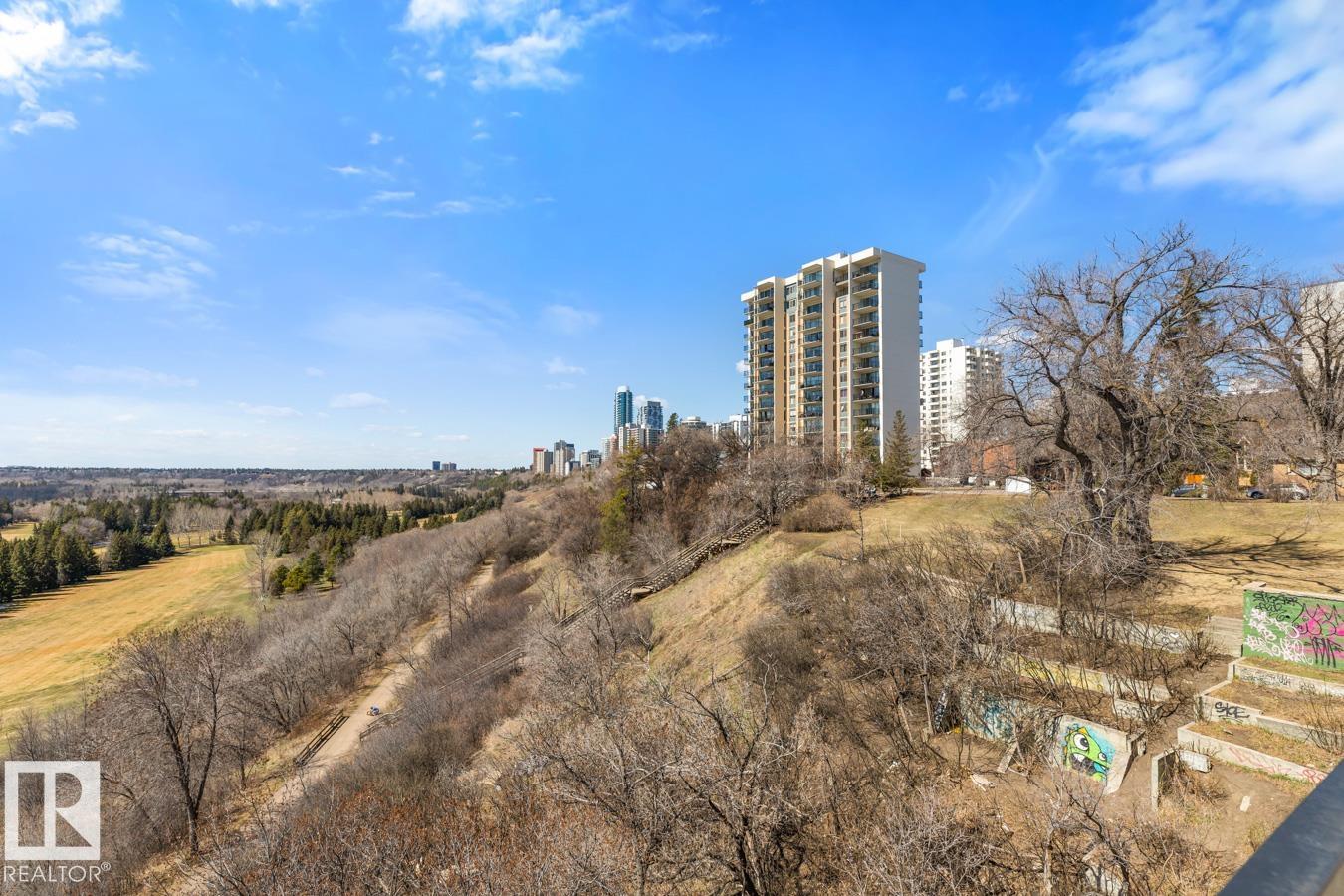 https://zimg.paragon.ice.com/ParagonImages/Property/PM/RAE/225398082/34/0/0/ea7b2bb5f195654a1e06581a4d2cf43b/1/931dc29a28b444a3715d92c8217b83ea/225398082-f73fffcc-ee53-47dc-bfe0-a3aee1070c4a.JPG