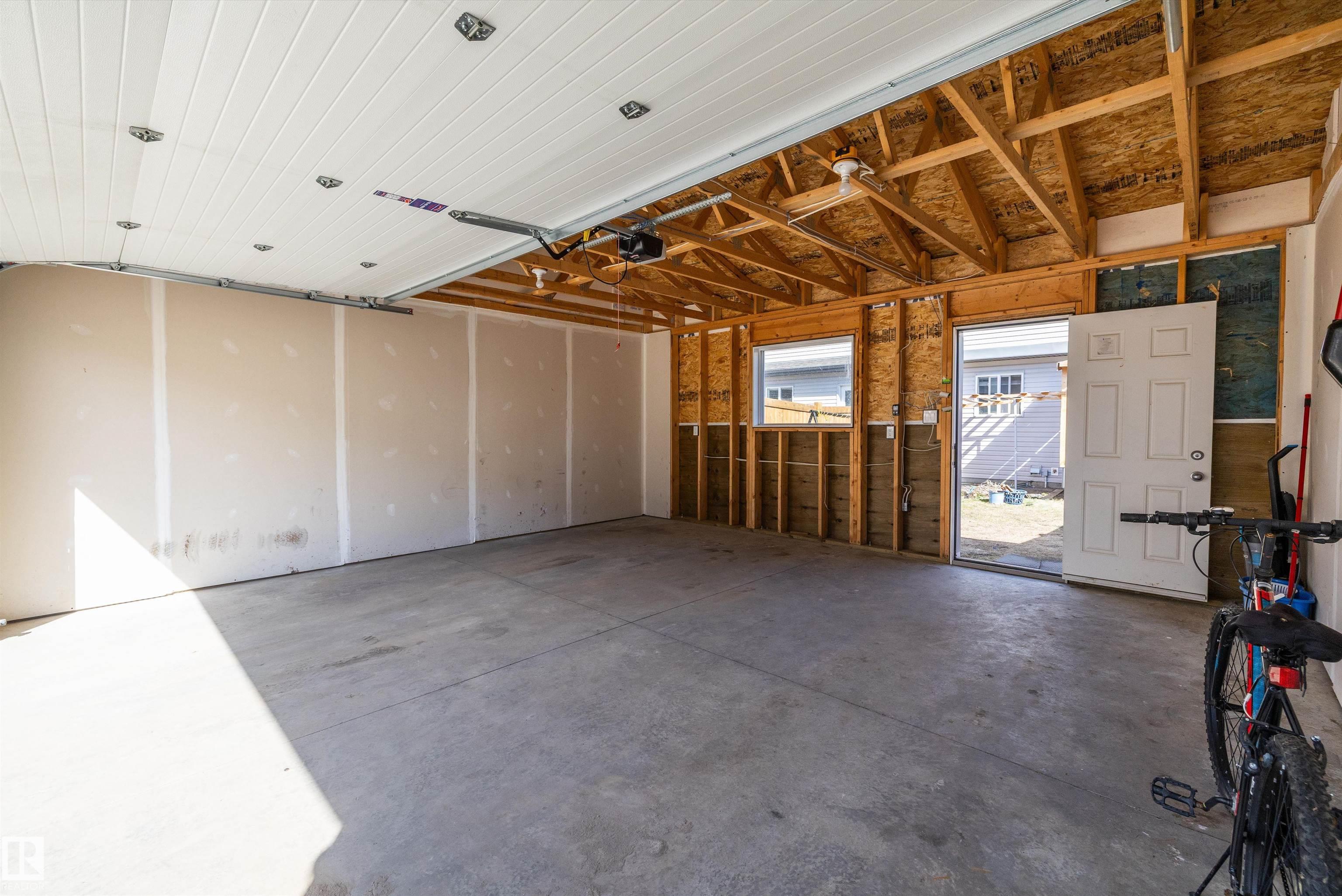 Photo 42 at 2611 14 Avenue NW, Laurel, Edmonton