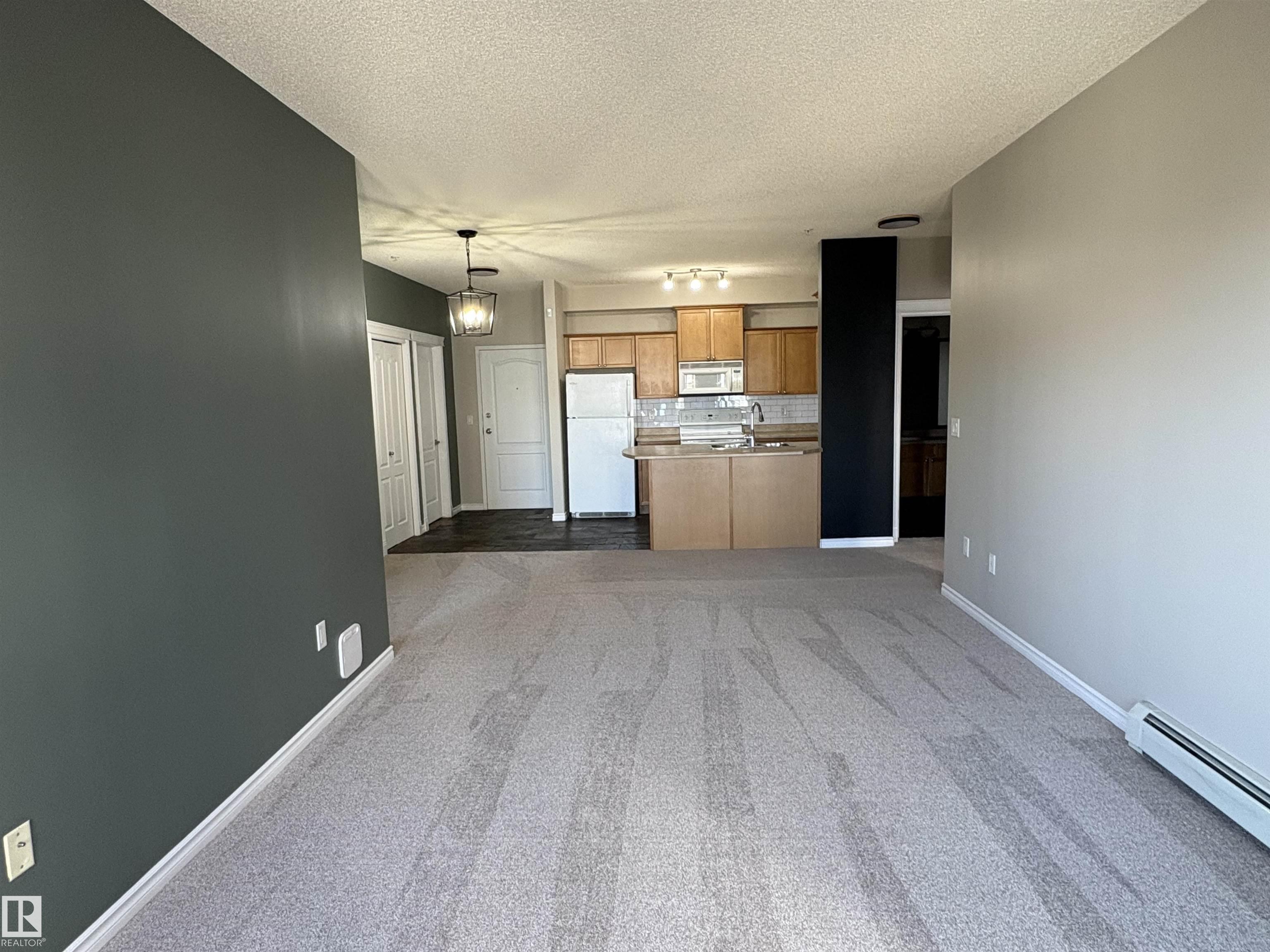 Photo 13 at 224 - 16807 100 Avenue NW, Glenwood, Edmonton