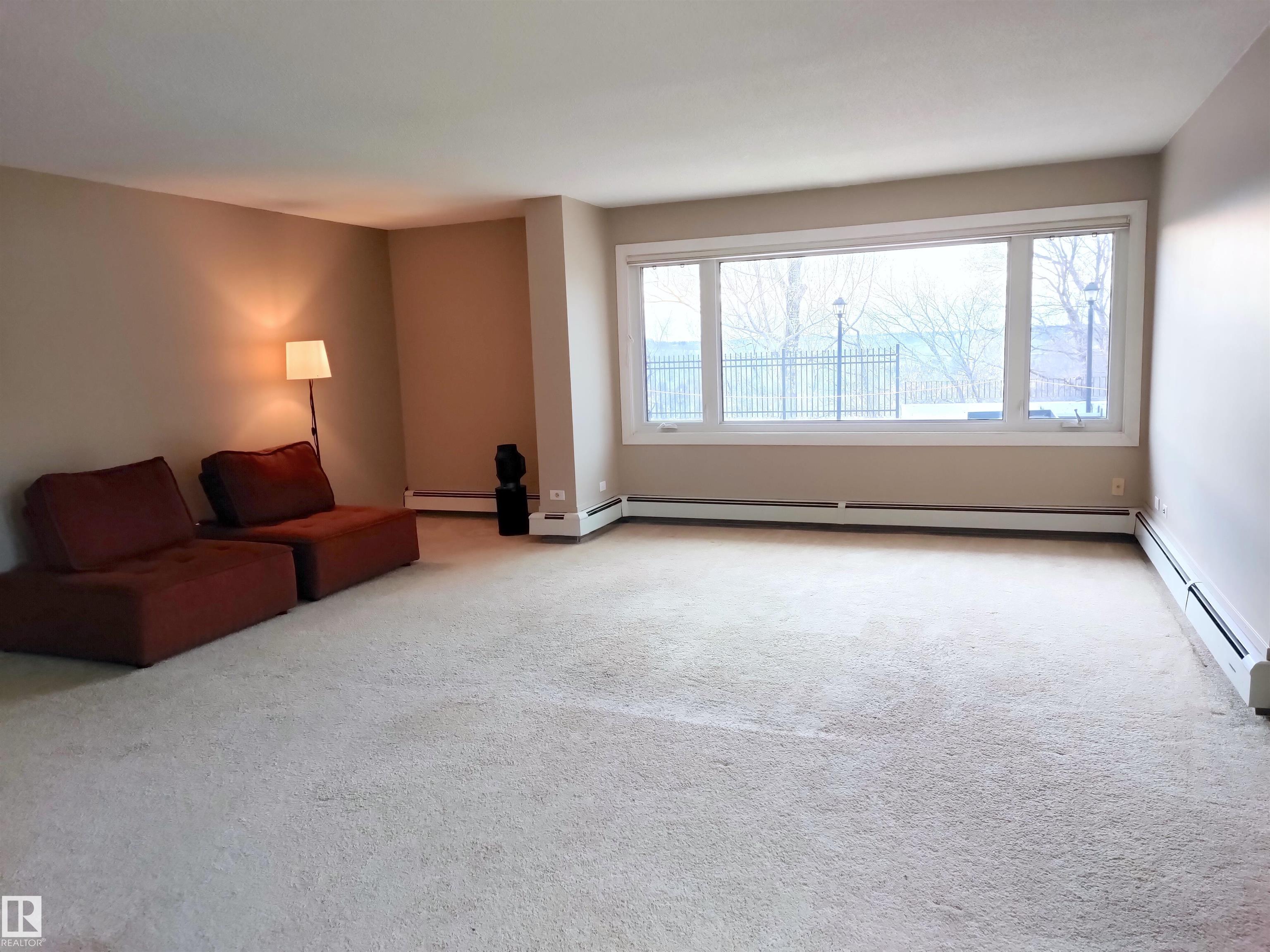 Photo 9 at 101 - 9737 112 Street NW, Wîhkwêntôwin, Edmonton
