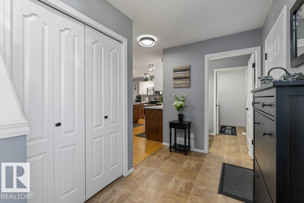 Photo 6 at 8938 179a Avenue NW, Klarvatten, Edmonton
