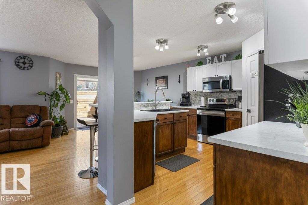 Photo 8 at 8938 179a Avenue NW, Klarvatten, Edmonton
