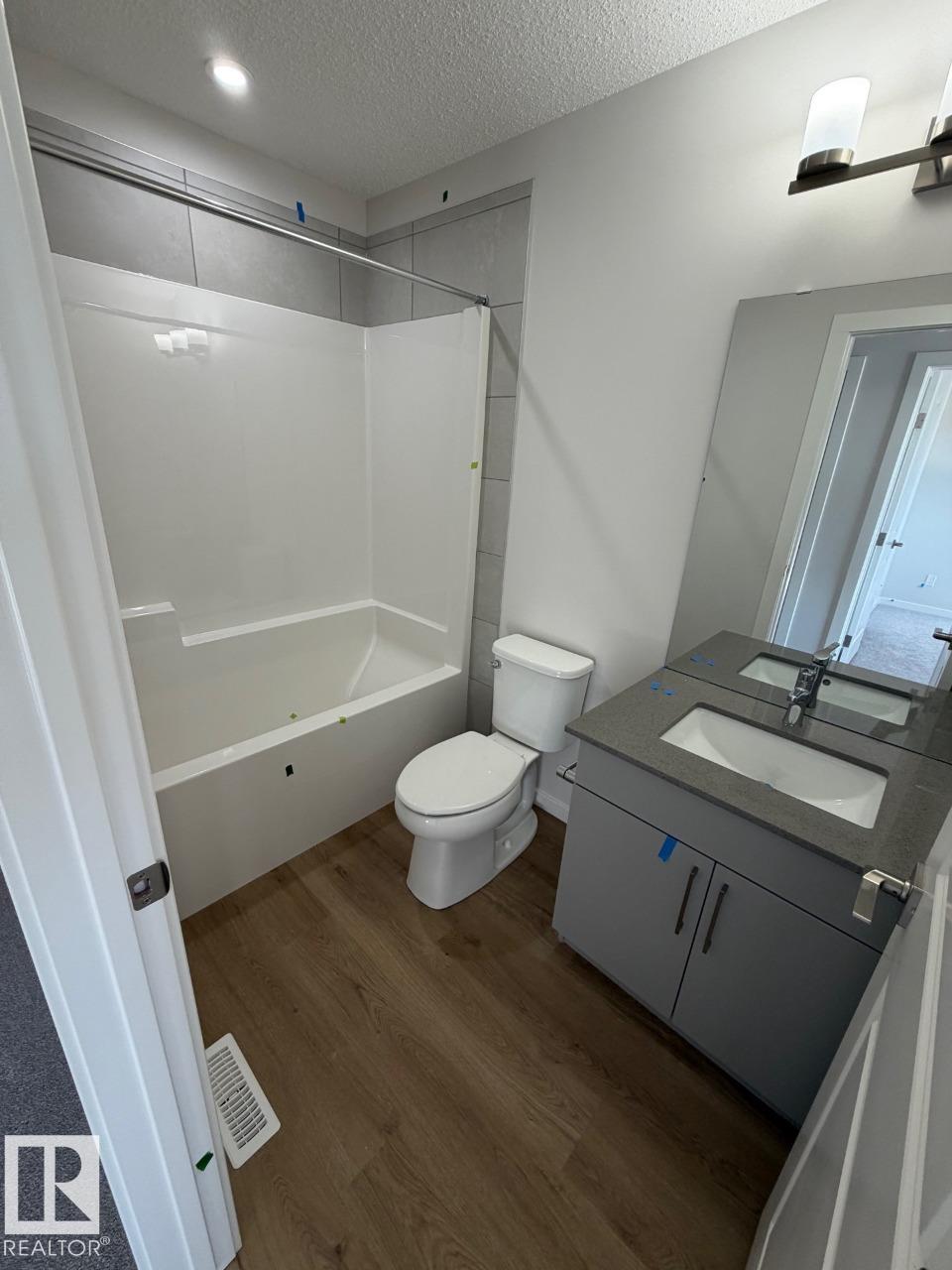 https://zimg.paragon.ice.com/ParagonImages/Property/PM/RAE/225398117/12/0/0/c69dba20de93965b81d4fe751d8a1196/1/64b9f067086f187a9e7df3545d909d9b/225398117-af58bbb1-130c-45cc-b2c7-b510085fbccc.JPG