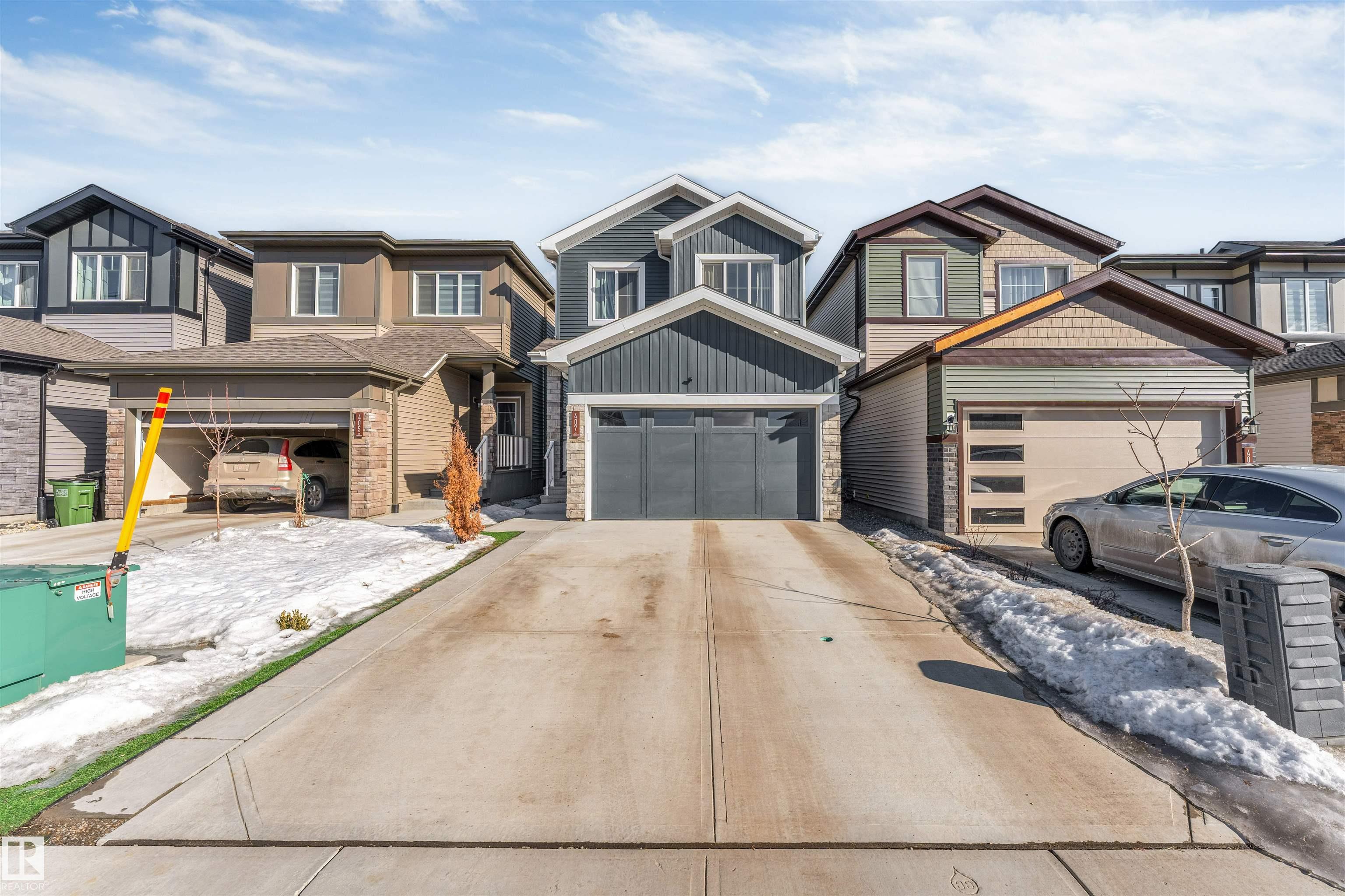 Photo 4 at 407 Conroy Crescent SW, Cavanagh, Edmonton
