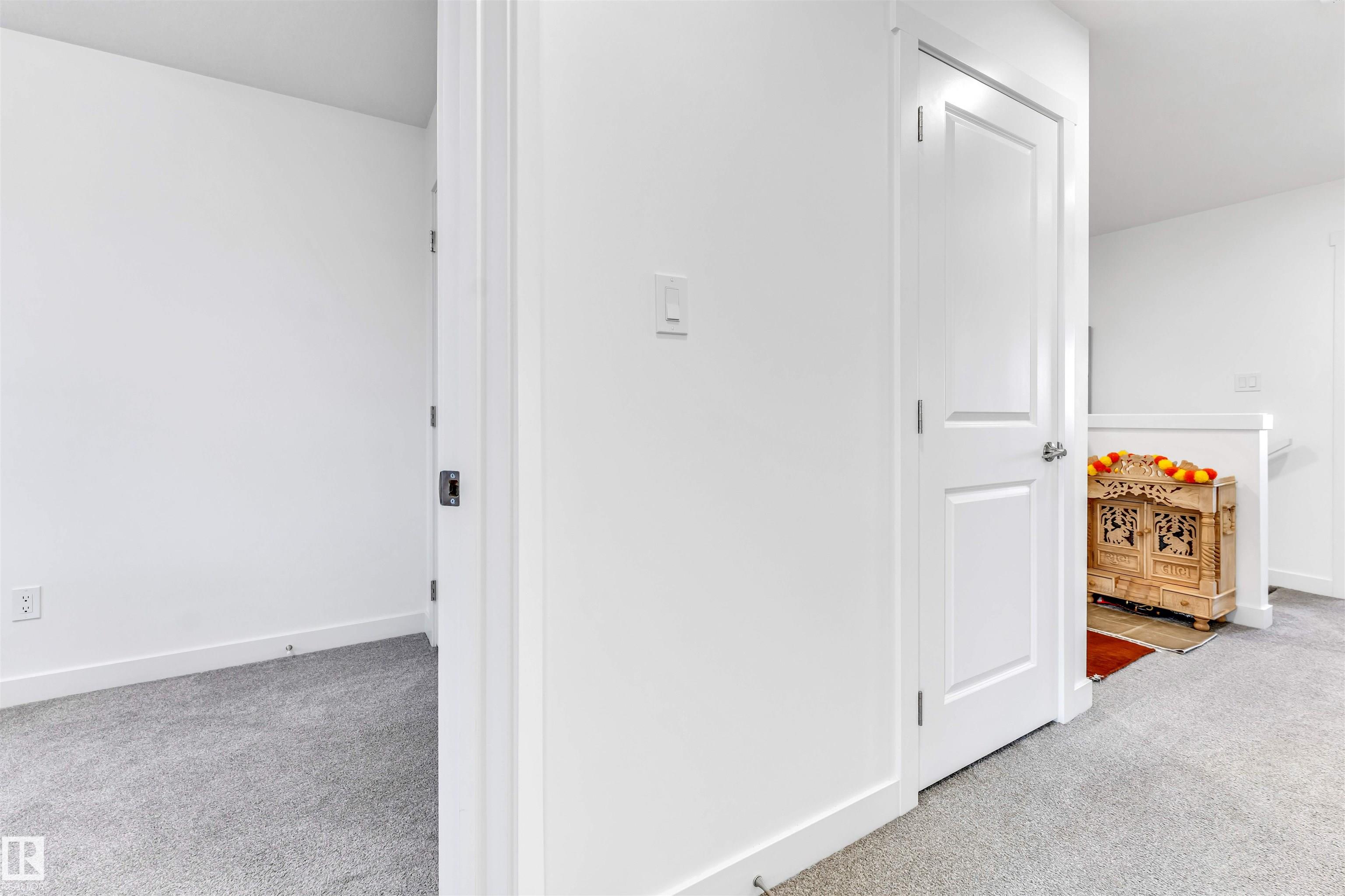 Photo 31 at 407 Conroy Crescent SW, Cavanagh, Edmonton