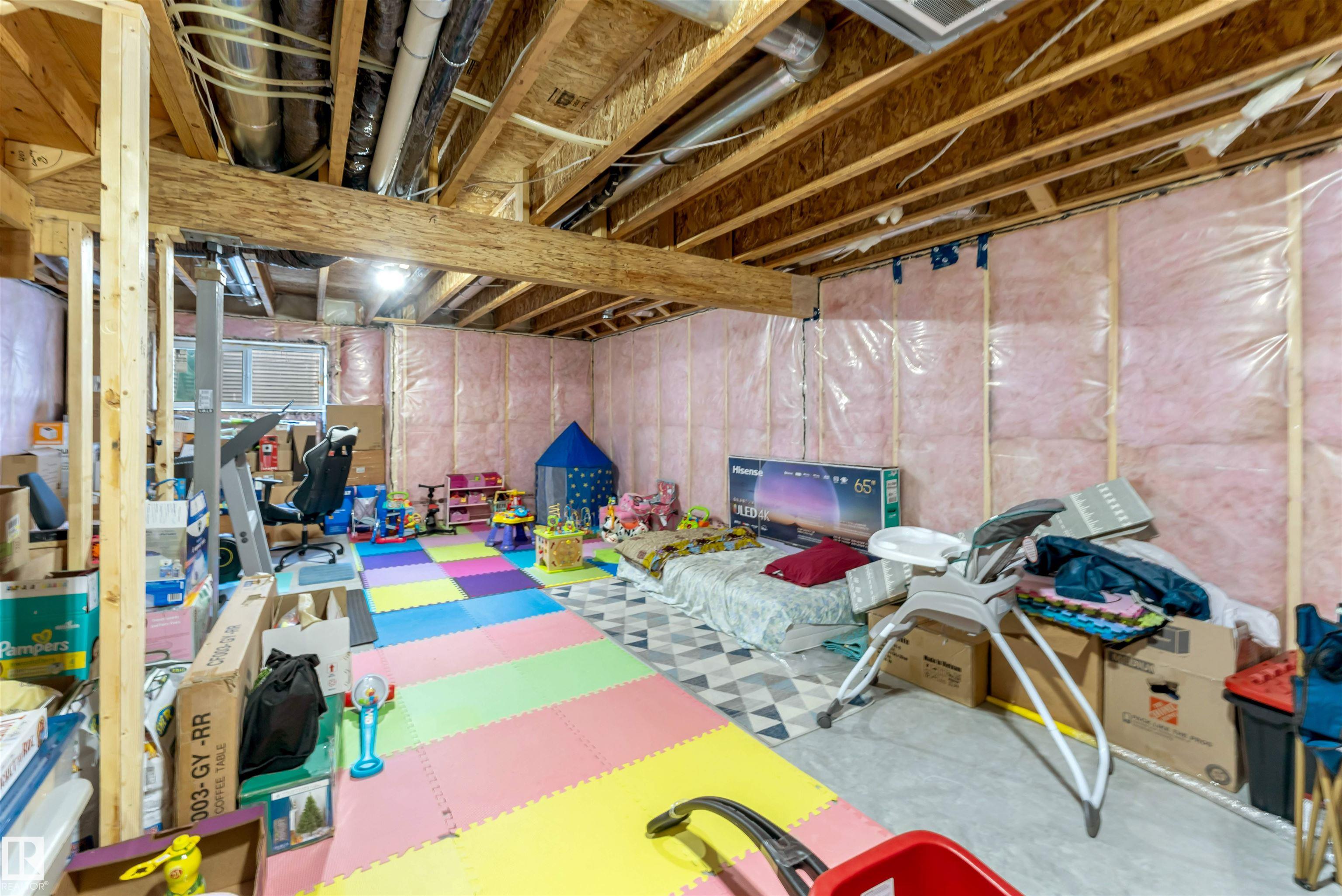 Photo 36 at 407 Conroy Crescent SW, Cavanagh, Edmonton