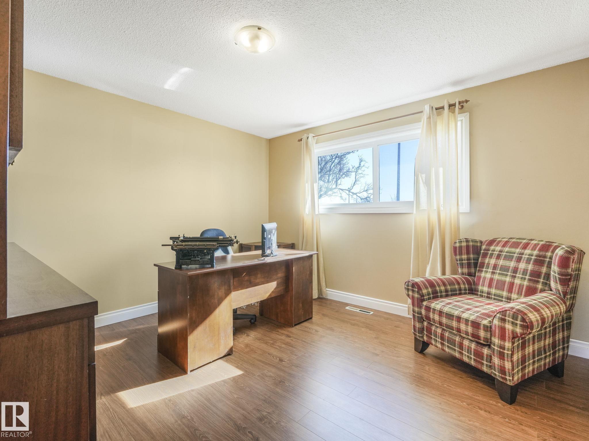 Photo 15 at 13420 60 Street NW, Belvedere, Edmonton