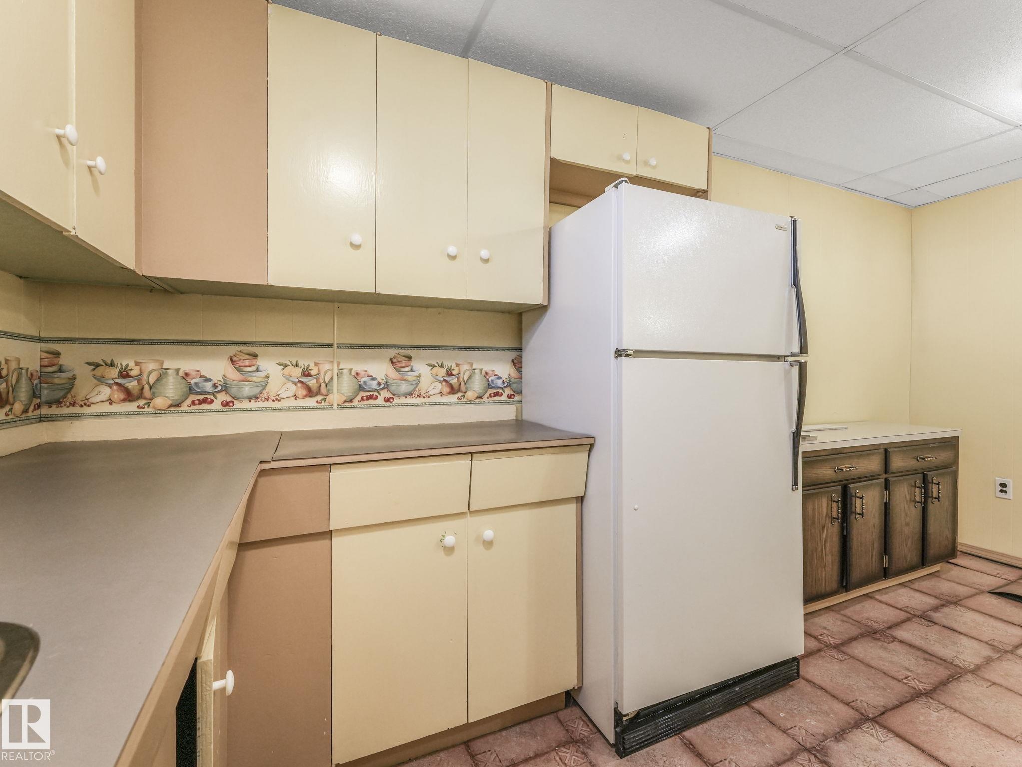 Photo 37 at 13420 60 Street NW, Belvedere, Edmonton