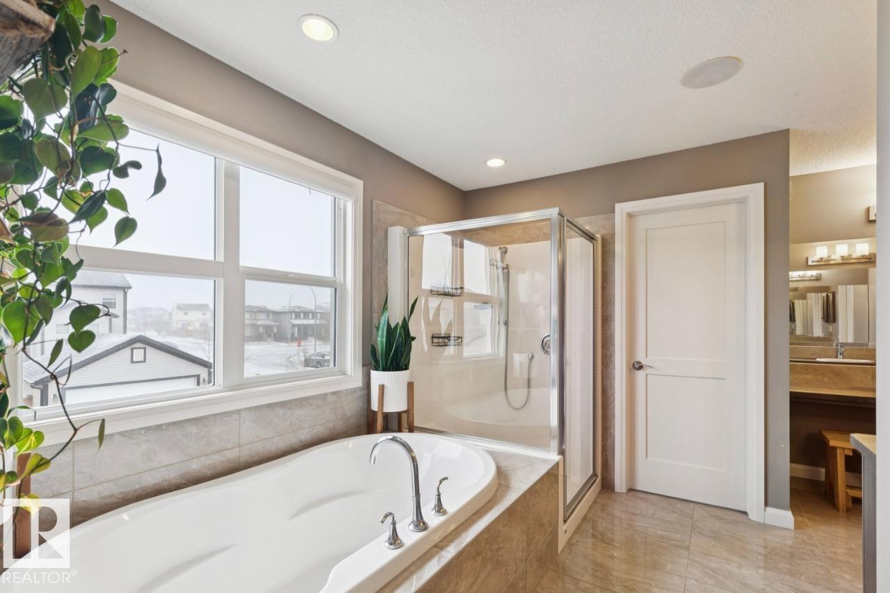 https://zimg.paragon.ice.com/ParagonImages/Property/PM/RAE/225398126/32/0/0/6226b405a0ab4c4f038673cdaf0b939d/1/25decf31e66ad13addefa98b330a618f/225398126-7a315b82-ce24-4c87-8498-14edc8bd9f81.JPG