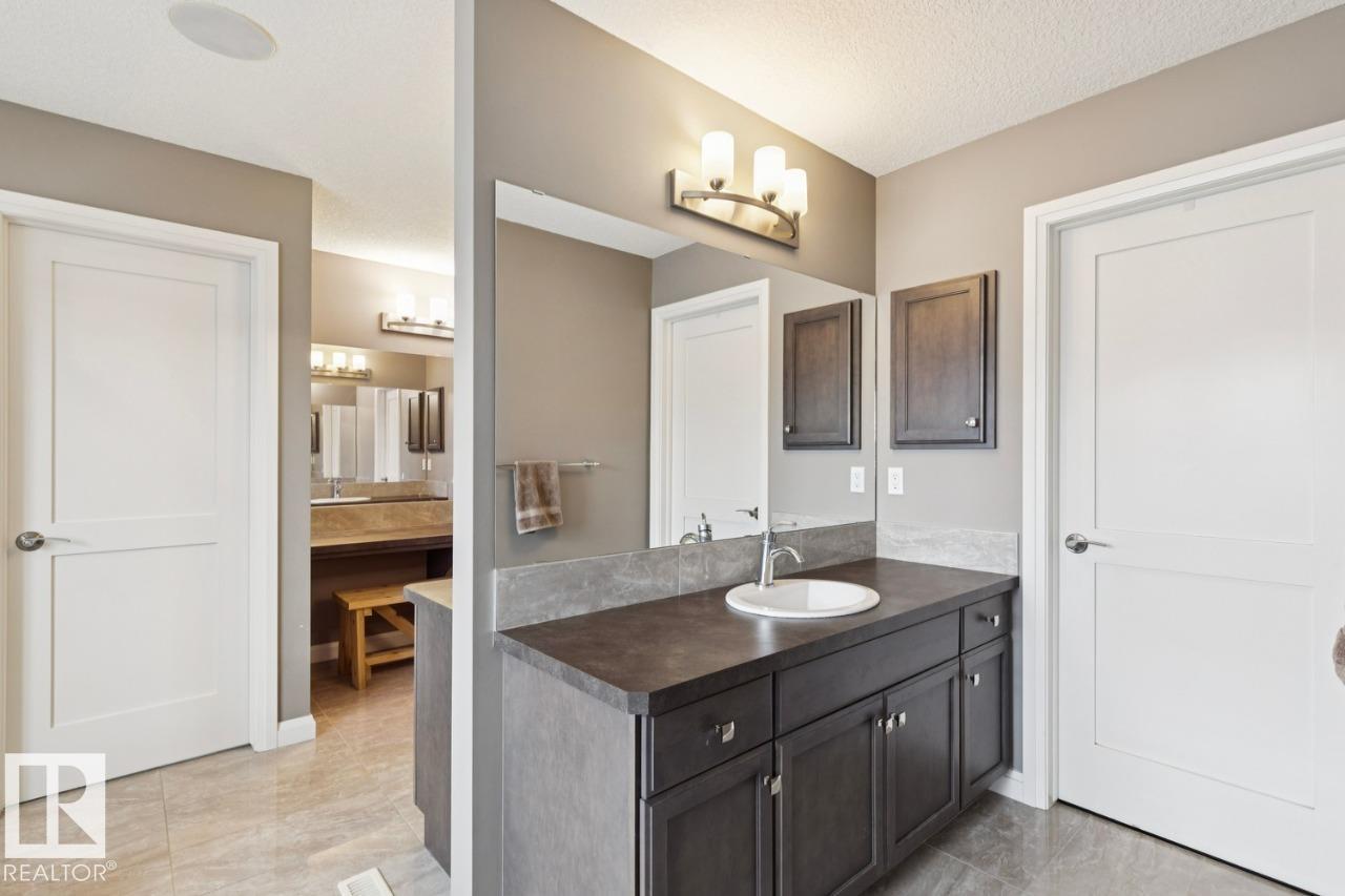 https://zimg.paragon.ice.com/ParagonImages/Property/PM/RAE/225398126/33/0/0/b362d8812c5e51dde0150d92f626bcd4/1/25decf31e66ad13addefa98b330a618f/225398126-cbee166f-cc75-45bf-b4a9-d73be676218c.JPG