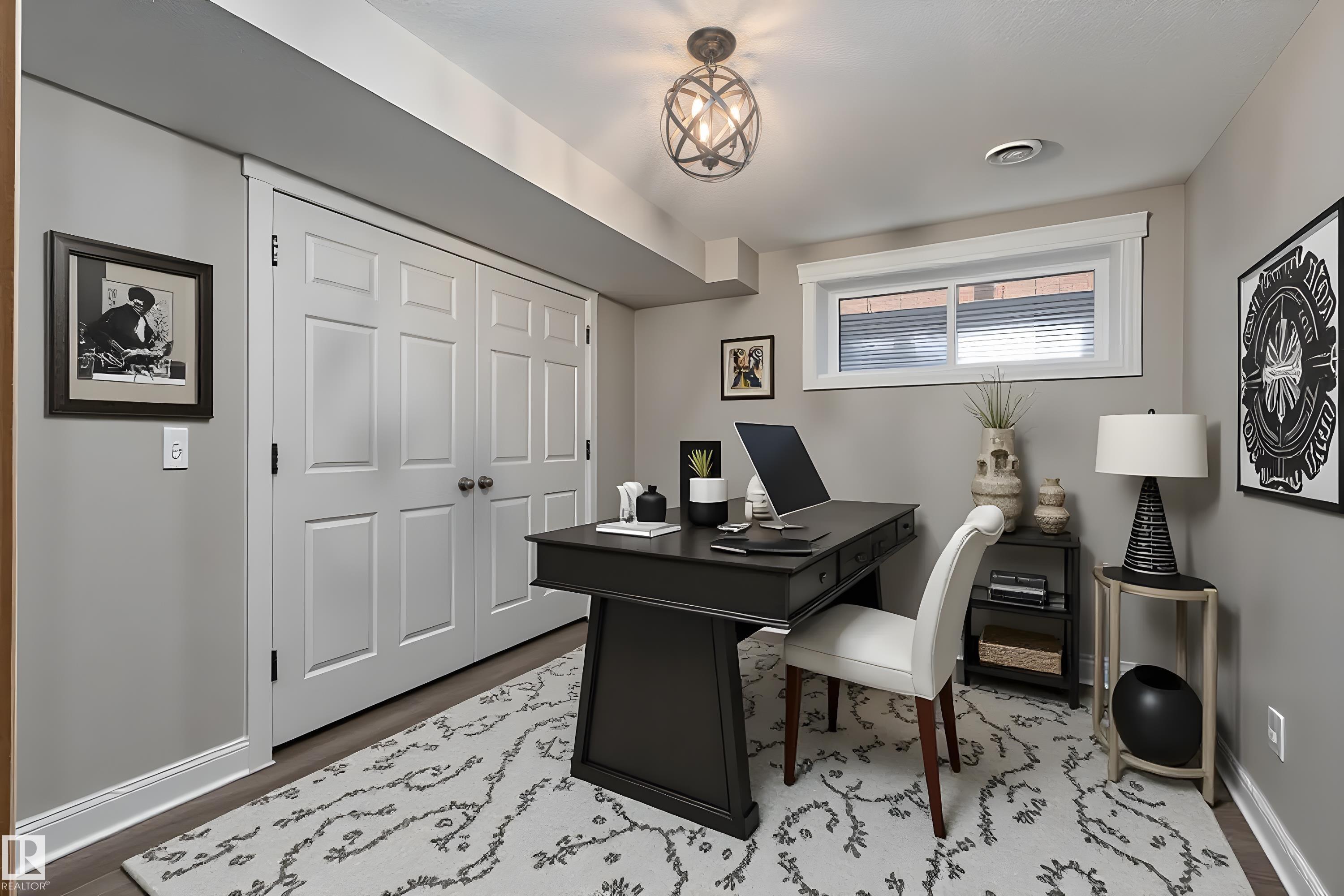 https://zimg.paragon.ice.com/ParagonImages/Property/PM/RAE/225398131/38/0/0/e9c6b74ca1f513a13cab62b15cafaa84/1/bd114ca7bfeb9a7ec874ffaa5b2632b2/225398131-d2daca0d-4b28-42ee-b986-6447b9948963.JPG