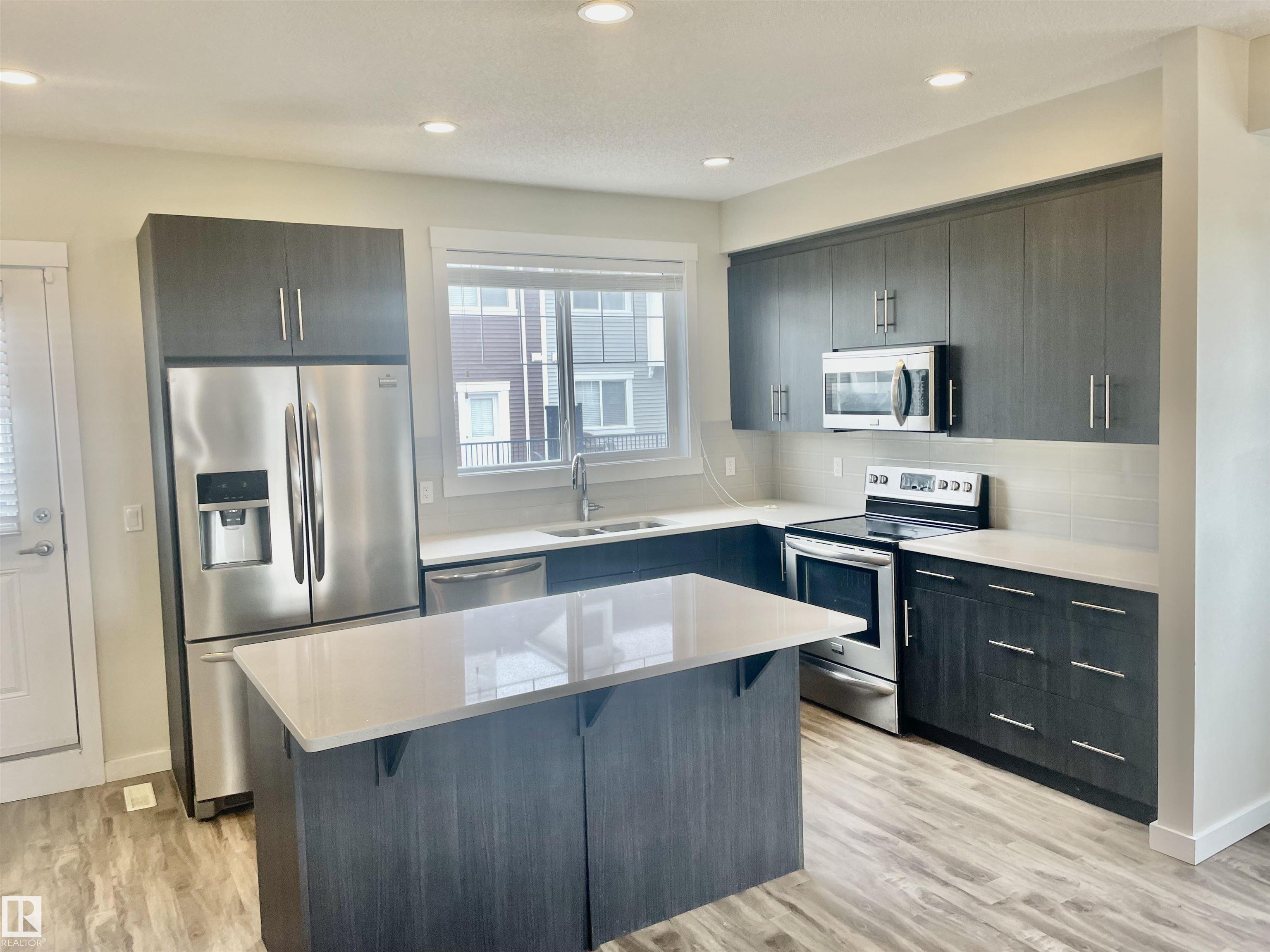300 - 8530 94 Street, South Fort, Fort Saskatchewan