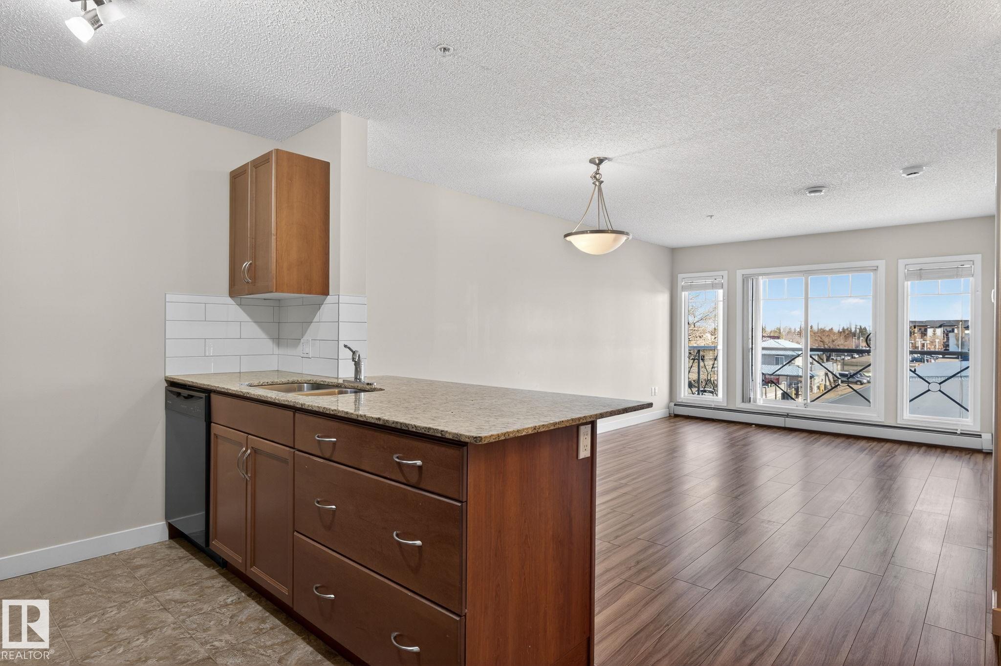 Photo 13 at 309 - 12660 142 Avenue NW, Baranow, Edmonton