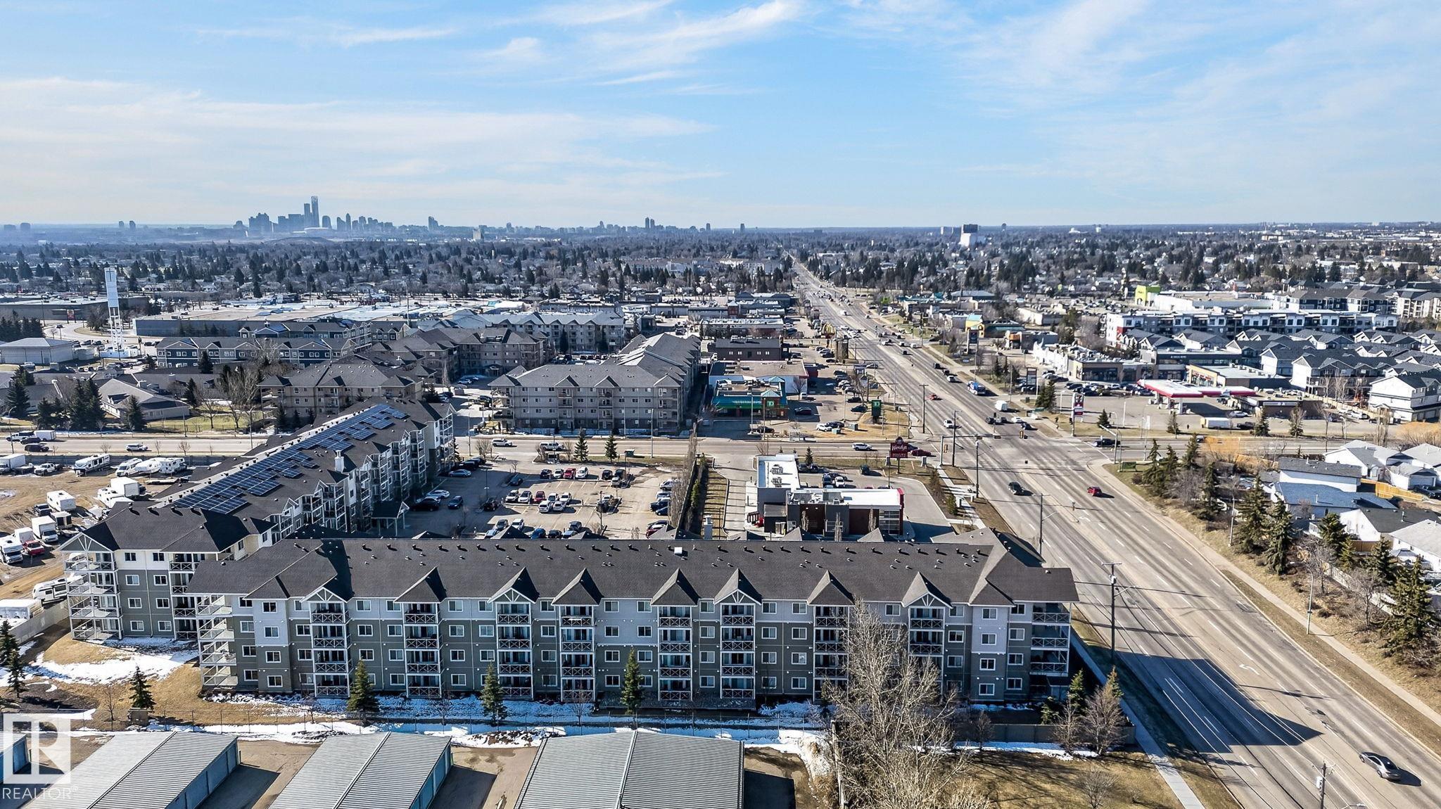 Photo 4 at 309 - 12660 142 Avenue NW, Baranow, Edmonton