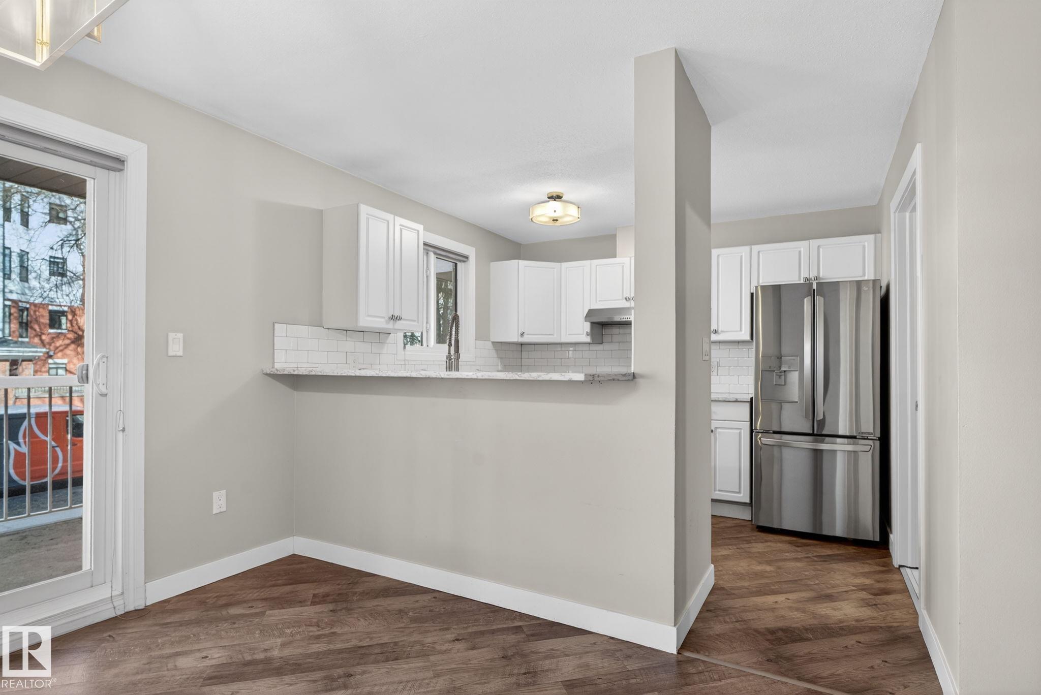 Photo 6 at 113 - 10153 117 Street NW, Wîhkwêntôwin, Edmonton