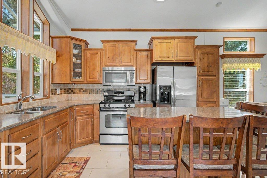 Photo 13 at 143 - 53126 Rge Road 70, Trestle Creek Golf Resort, Rural Parkland County