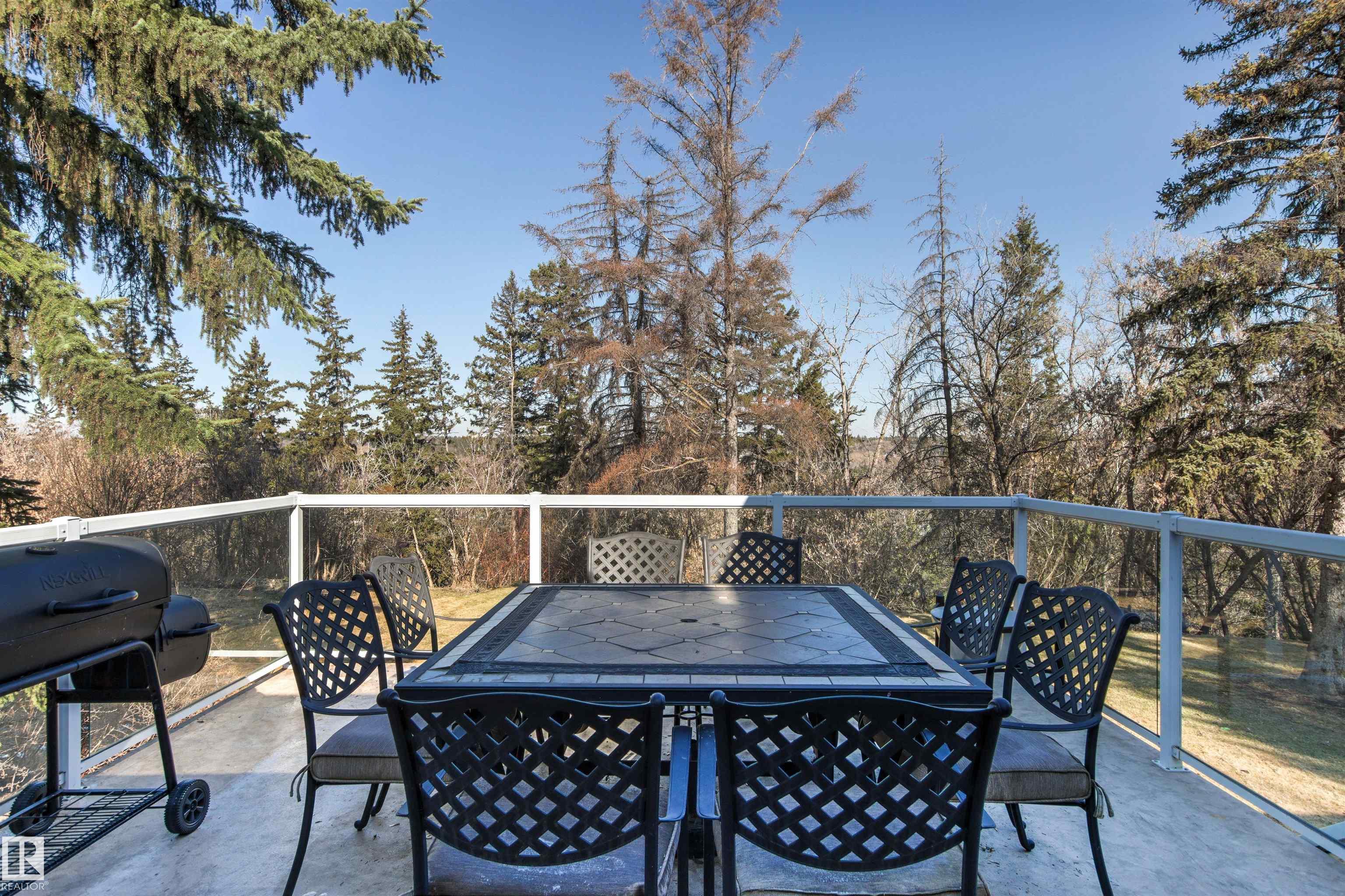 https://zimg.paragon.ice.com/ParagonImages/Property/PM/RAE/225398142/34/0/0/75d541d81dd7445f43b918d3f9fc9477/1/d69cec5ade0adcbdbc806856b7f88e44/225398142-8fc91f50-55c1-4b3b-b124-d3fb0859e477.JPG