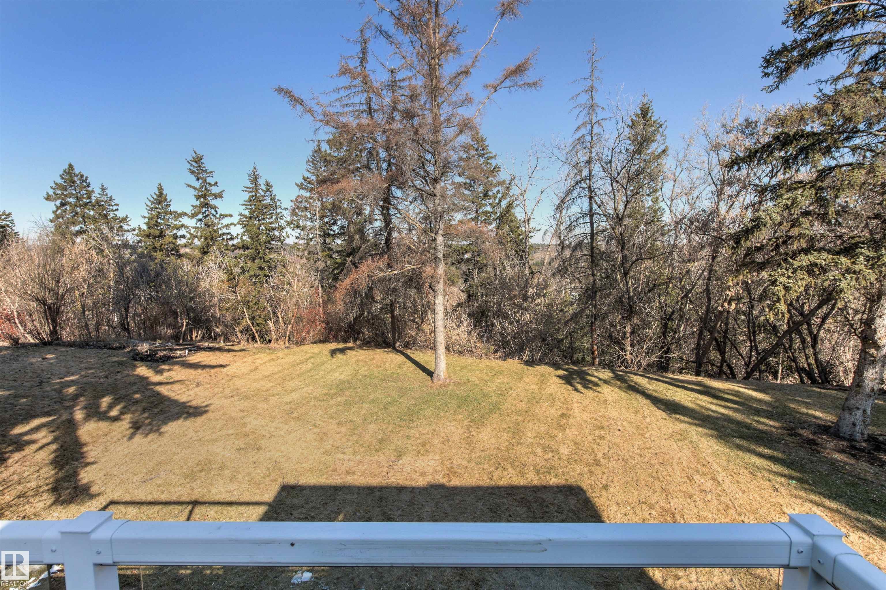 https://zimg.paragon.ice.com/ParagonImages/Property/PM/RAE/225398142/36/0/0/4a4c4b894c3b529be6fdc9cab398e6a4/1/d69cec5ade0adcbdbc806856b7f88e44/225398142-98b1ed03-da67-468e-a737-c644c10c5fcb.JPG