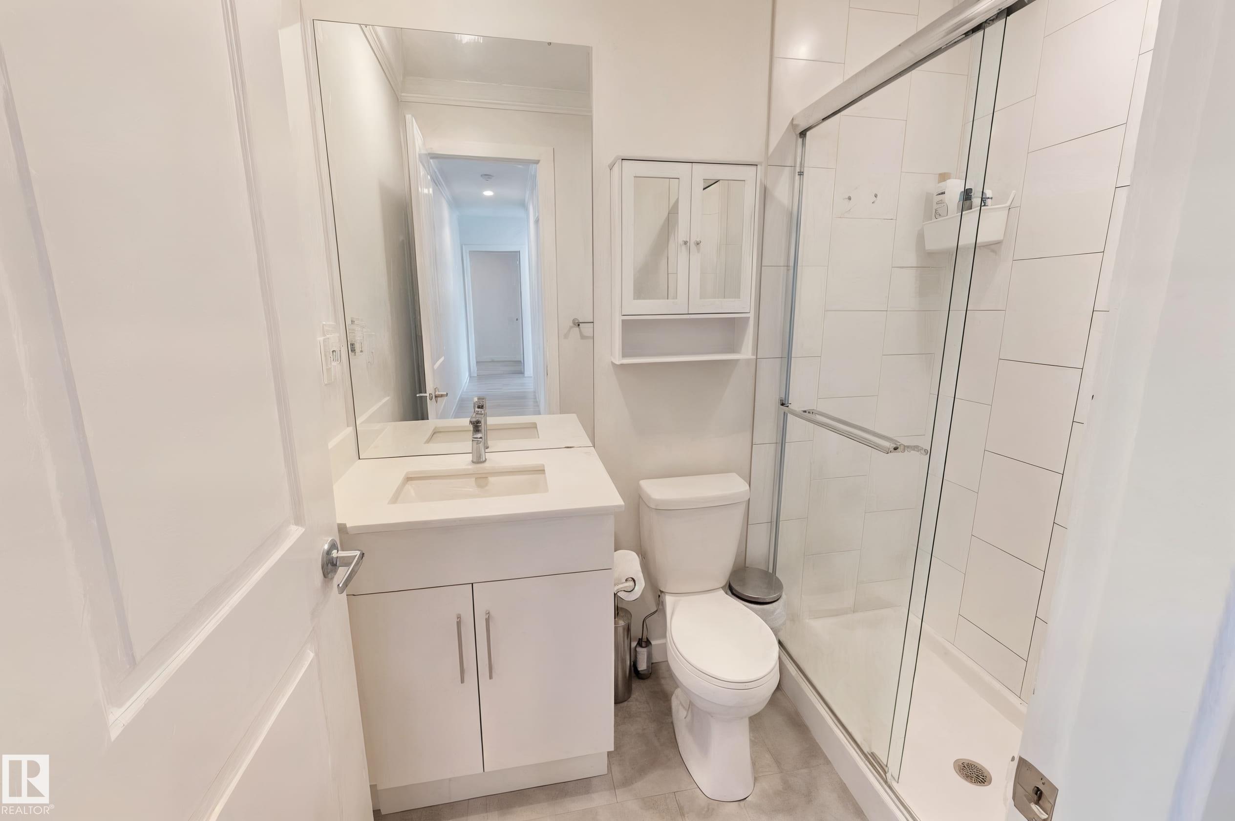 Photo 19 at 2093 Maple Road NW, Maple Crest, Edmonton