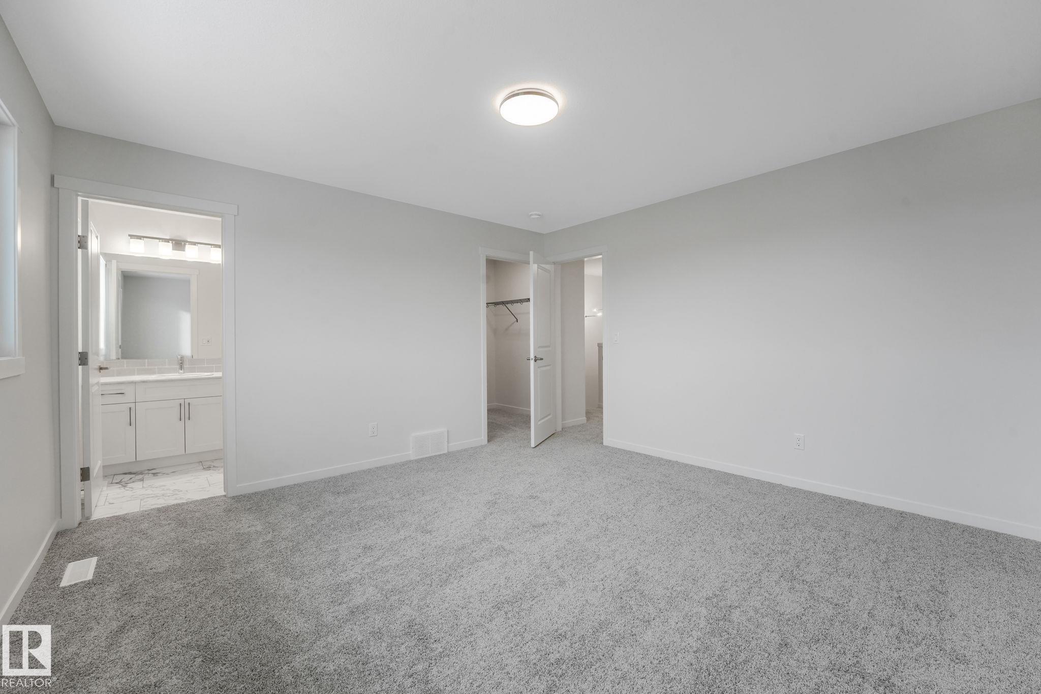 https://zimg.paragon.ice.com/ParagonImages/Property/PM/RAE/225398160/21/0/0/ce3e331131ea0fb9bca1e5b72cfa454f/1/678ee8e69fbab28a47529fe187df5aed/225398160-9B002C6B-9C9E-4172-BB4E-B3F0EB533DD6.JPG