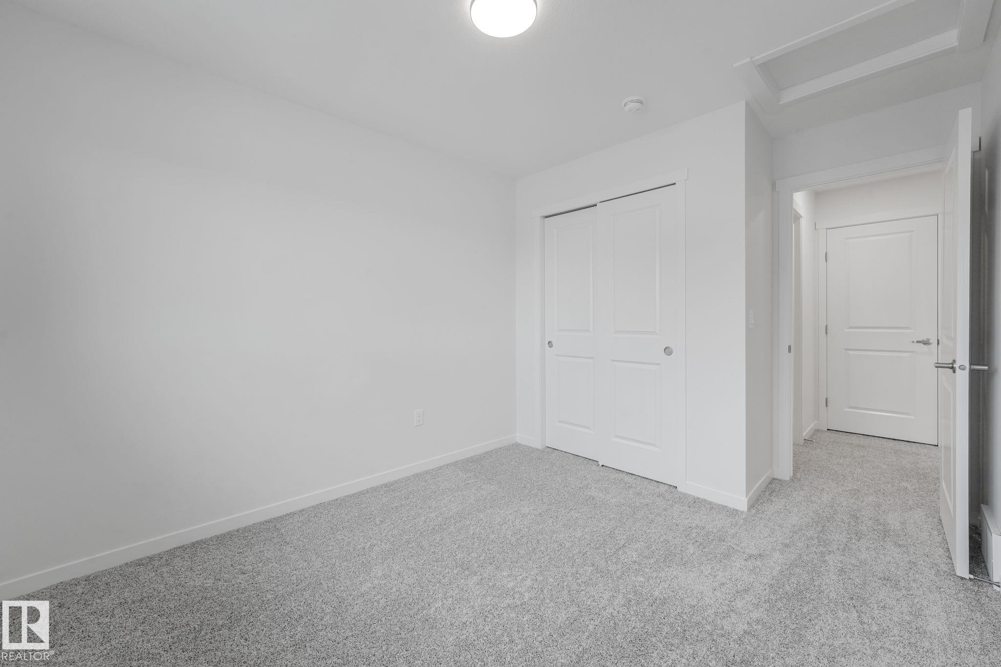 https://zimg.paragon.ice.com/ParagonImages/Property/PM/RAE/225398160/30/0/0/877245e00970a1ad2fcb8d068adc333b/1/678ee8e69fbab28a47529fe187df5aed/225398160-6BE4A132-1DF1-45A9-B7EF-32A51C811C90.JPG