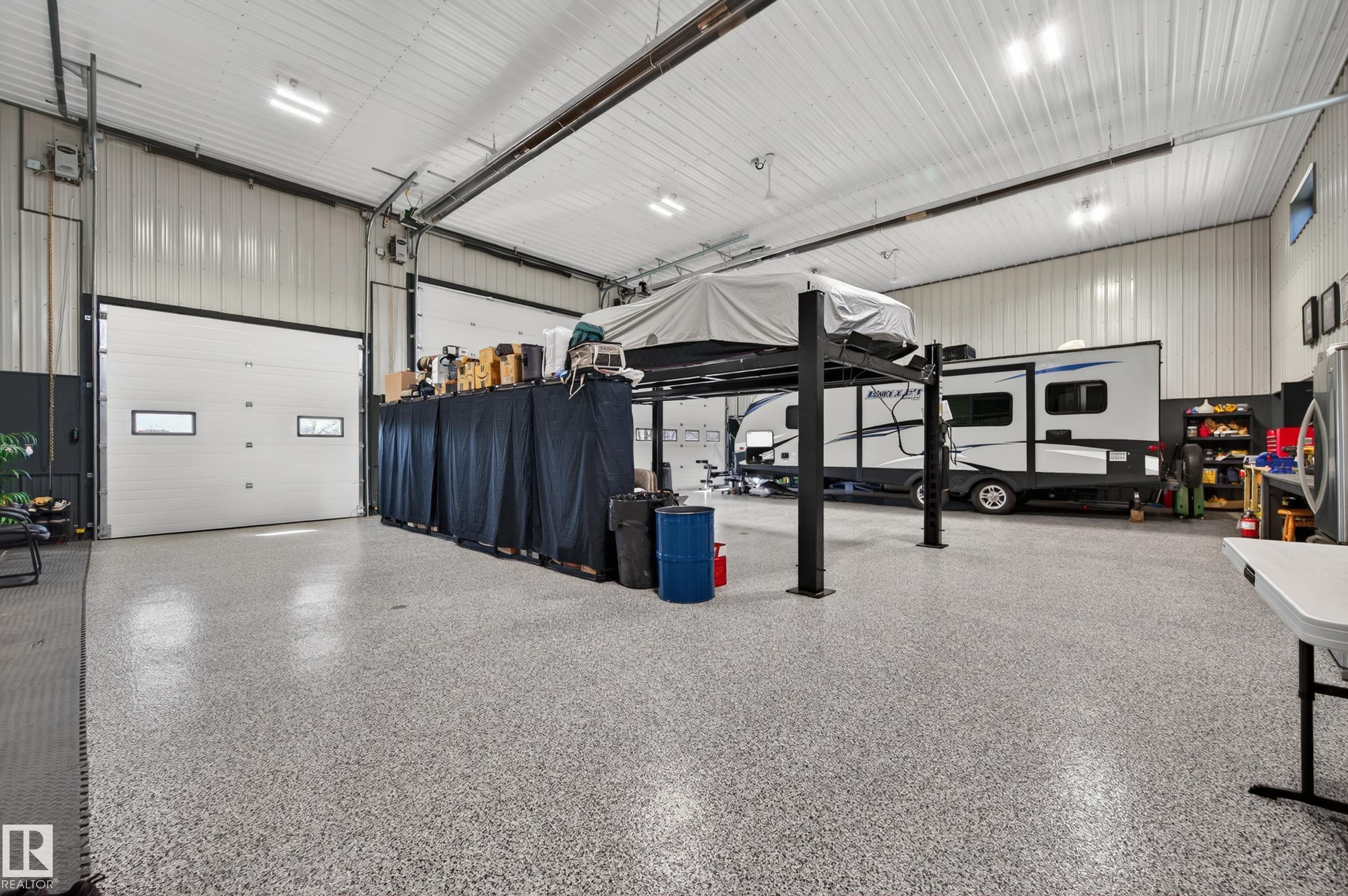Photo 10 at 54530 Rge Road 215, None, Rural Strathcona County