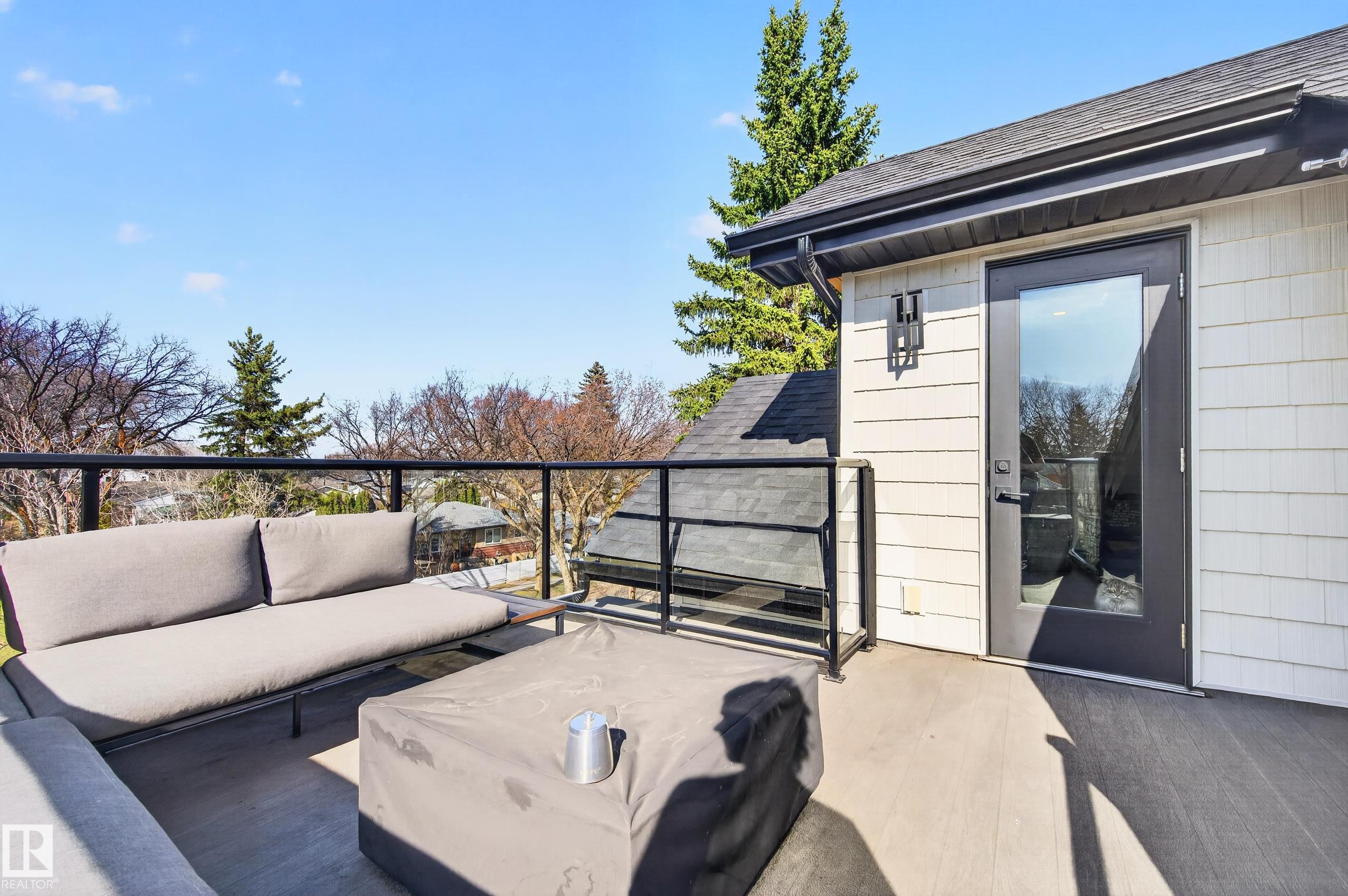 https://zimg.paragon.ice.com/ParagonImages/Property/PM/RAE/225398166/54/0/0/5fa3a13c975117fac8088b588b6661ff/1/800d5ff3ef731d88015d60243bc0735c/225398166-f3627419-c3ff-4e79-8e7f-a06b520c9b30.JPG