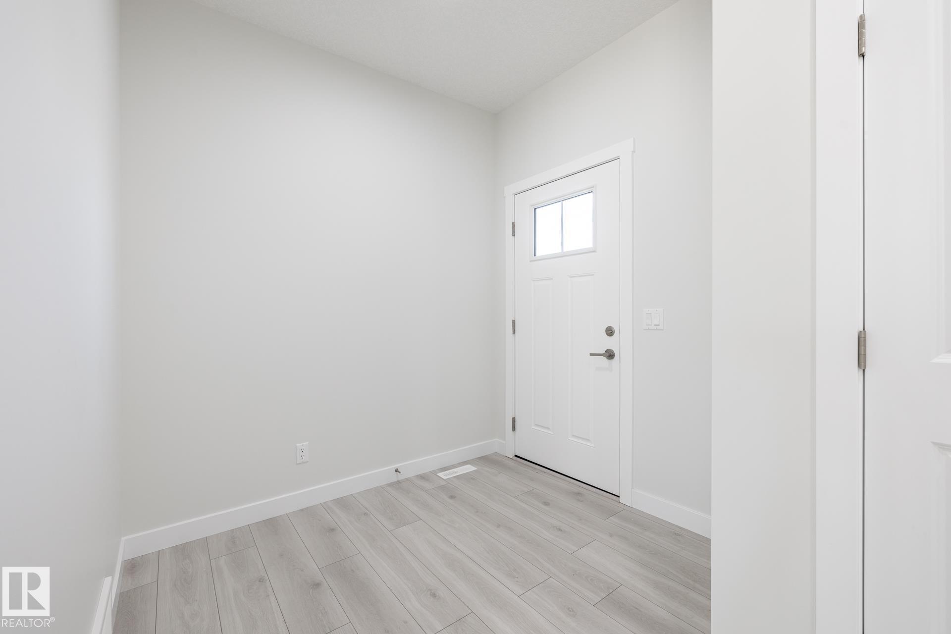 Photo 8 at 20837 15a Avenue NW, Stillwater, Edmonton