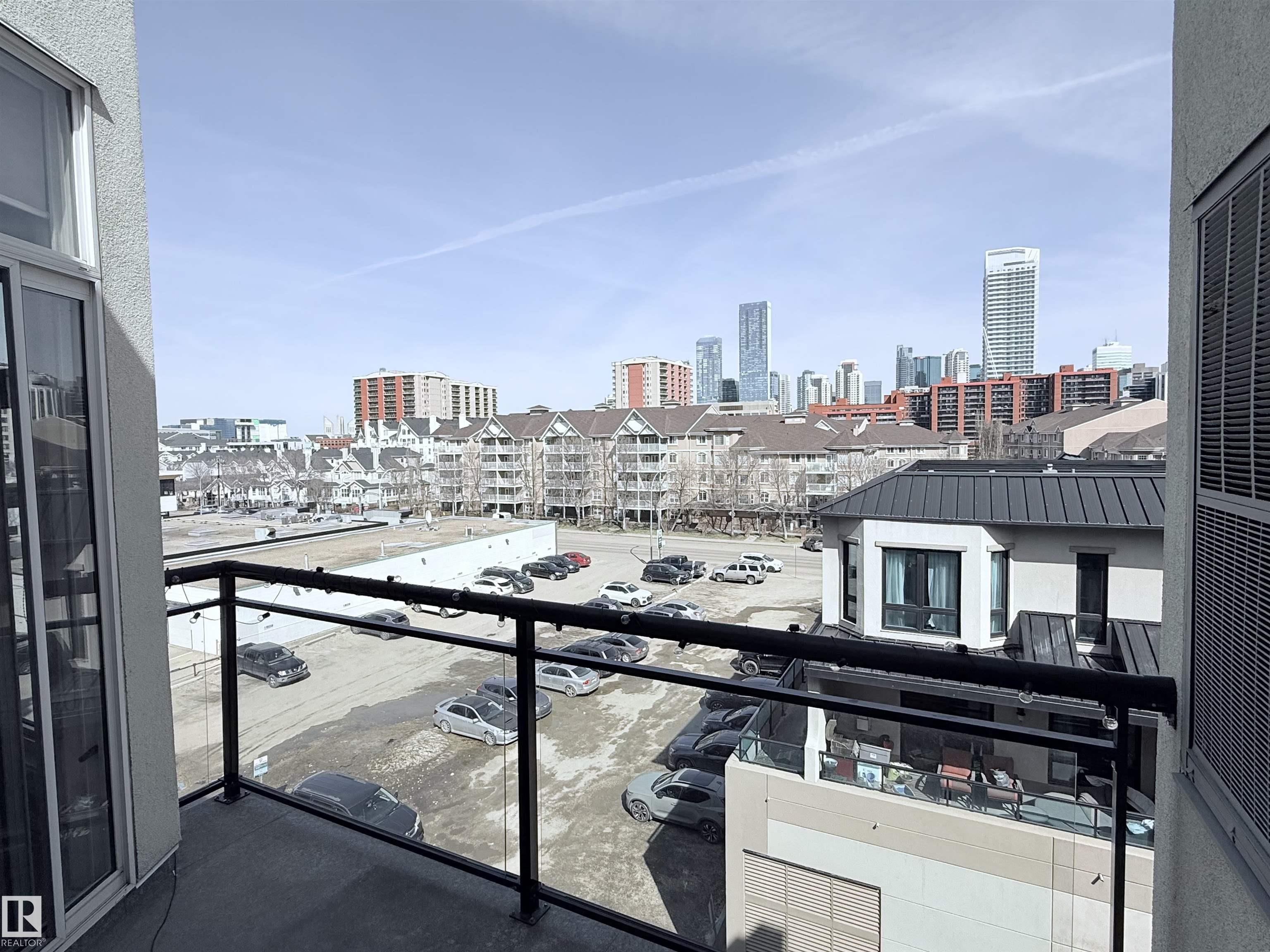 https://zimg.paragon.ice.com/ParagonImages/Property/PM/RAE/225398184/18/0/0/e44659452fbab6951c2fc93c426a8542/1/dbed5077ebbd2800c6237d98651531cd/225398184-a3f40293-7563-42e8-a7d4-59e3798a8d02.JPG