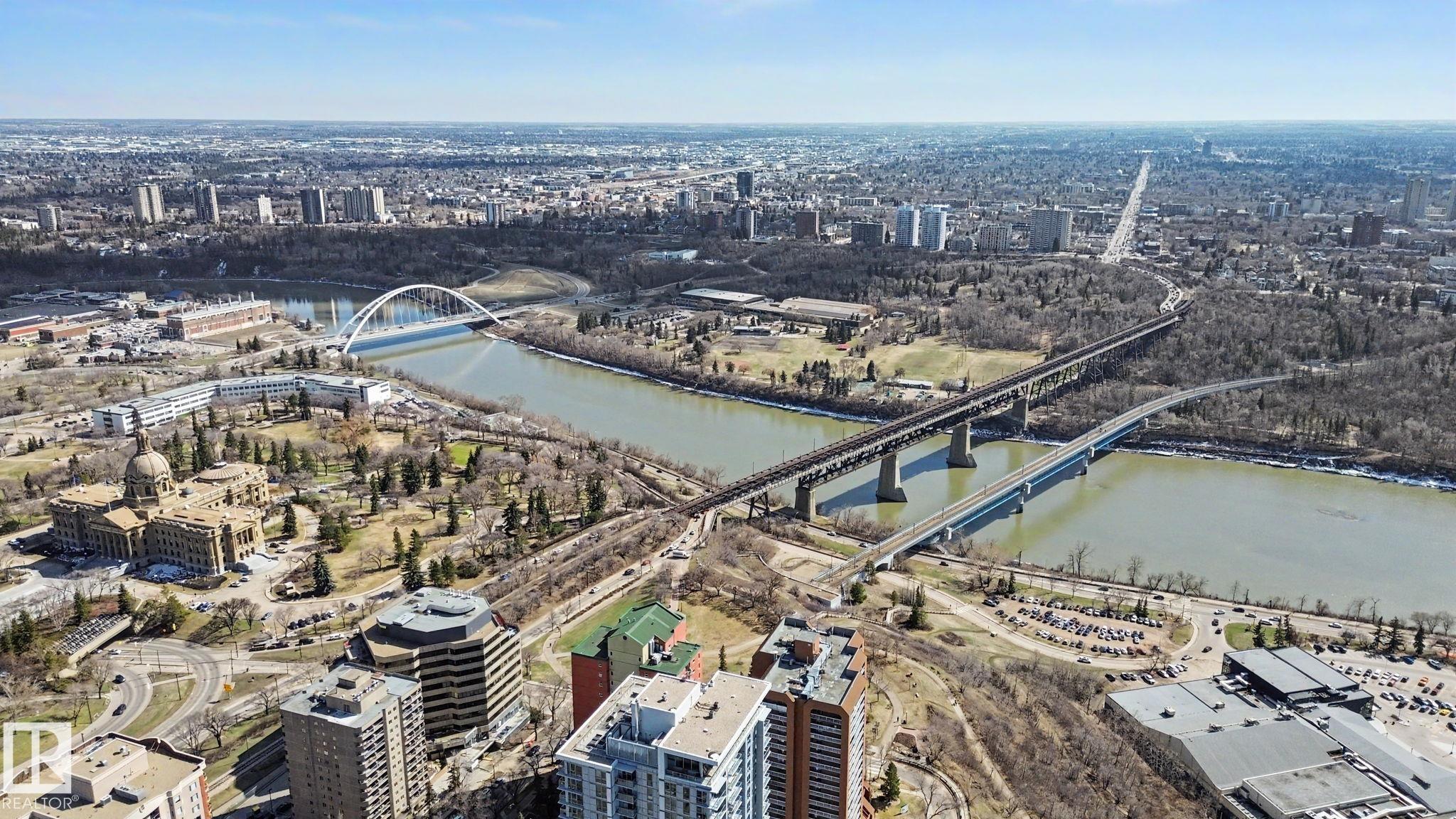 https://zimg.paragon.ice.com/ParagonImages/Property/PM/RAE/225398194/24/0/0/b9b8505dac99863f6ce17689d4dec536/1/d72db2f2335b0bc4bbf9d278d118ebe0/225398194-f979978a-9c8b-436e-97fe-96752c7337ae.JPG