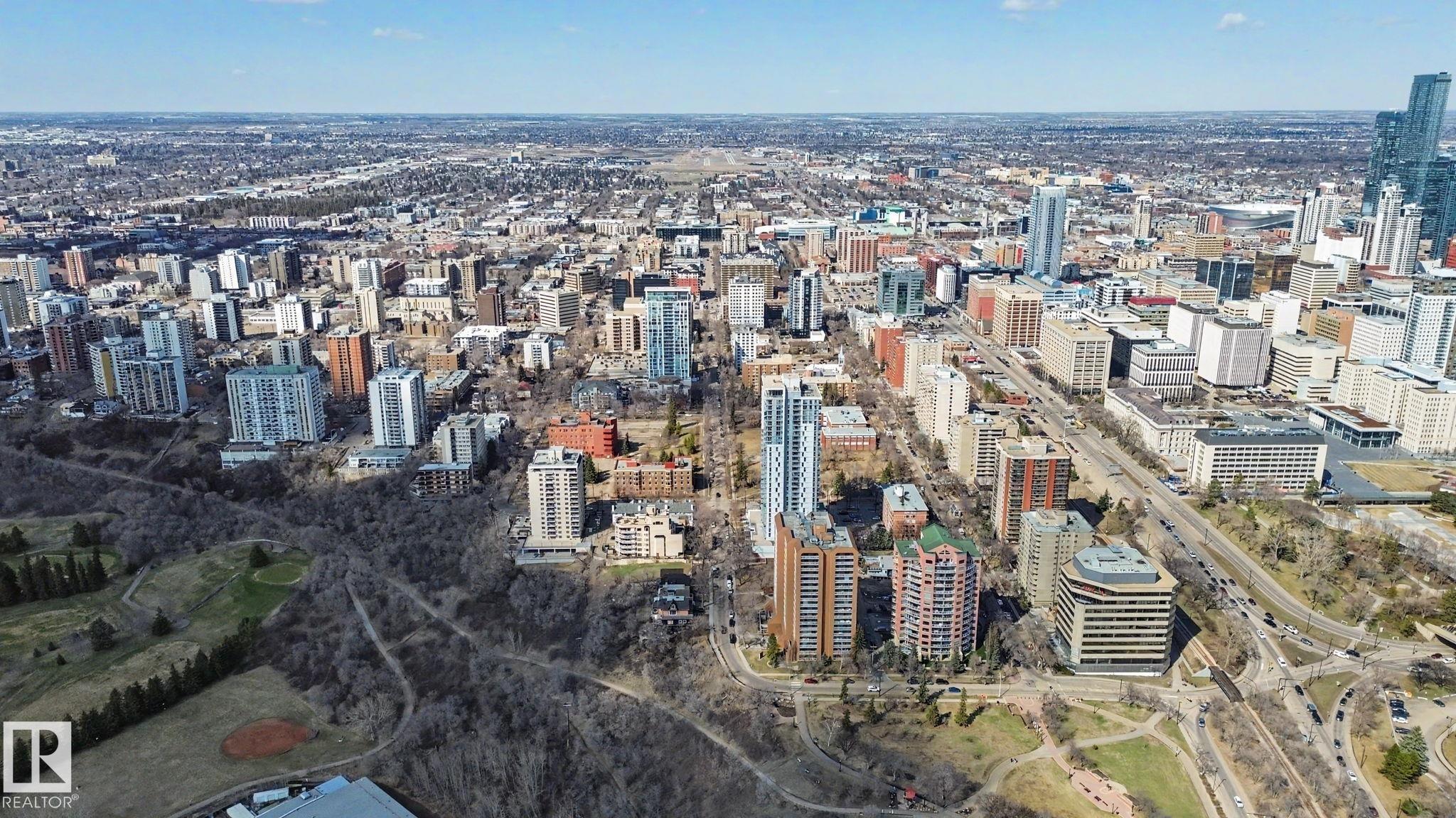https://zimg.paragon.ice.com/ParagonImages/Property/PM/RAE/225398194/26/0/0/4699ed37087957bf33ed074d37efb0a4/1/d72db2f2335b0bc4bbf9d278d118ebe0/225398194-52cb7caf-6745-4a61-880e-a29dc6bc148b.JPG