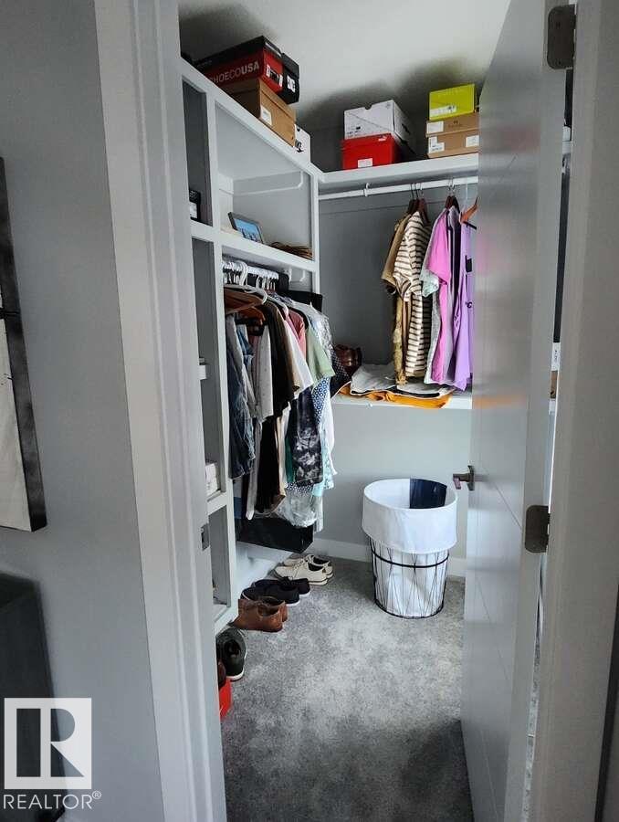 https://zimg.paragon.ice.com/ParagonImages/Property/PM/RAE/225398199/18/0/0/e4ccf65ce5267c16072d3f866dd1e384/1/0582ea0428ab7da0ebc6f0ee8f84f20e/225398199-0ec54ea2-58e6-472e-8c30-68ca34eb99c0.JPG